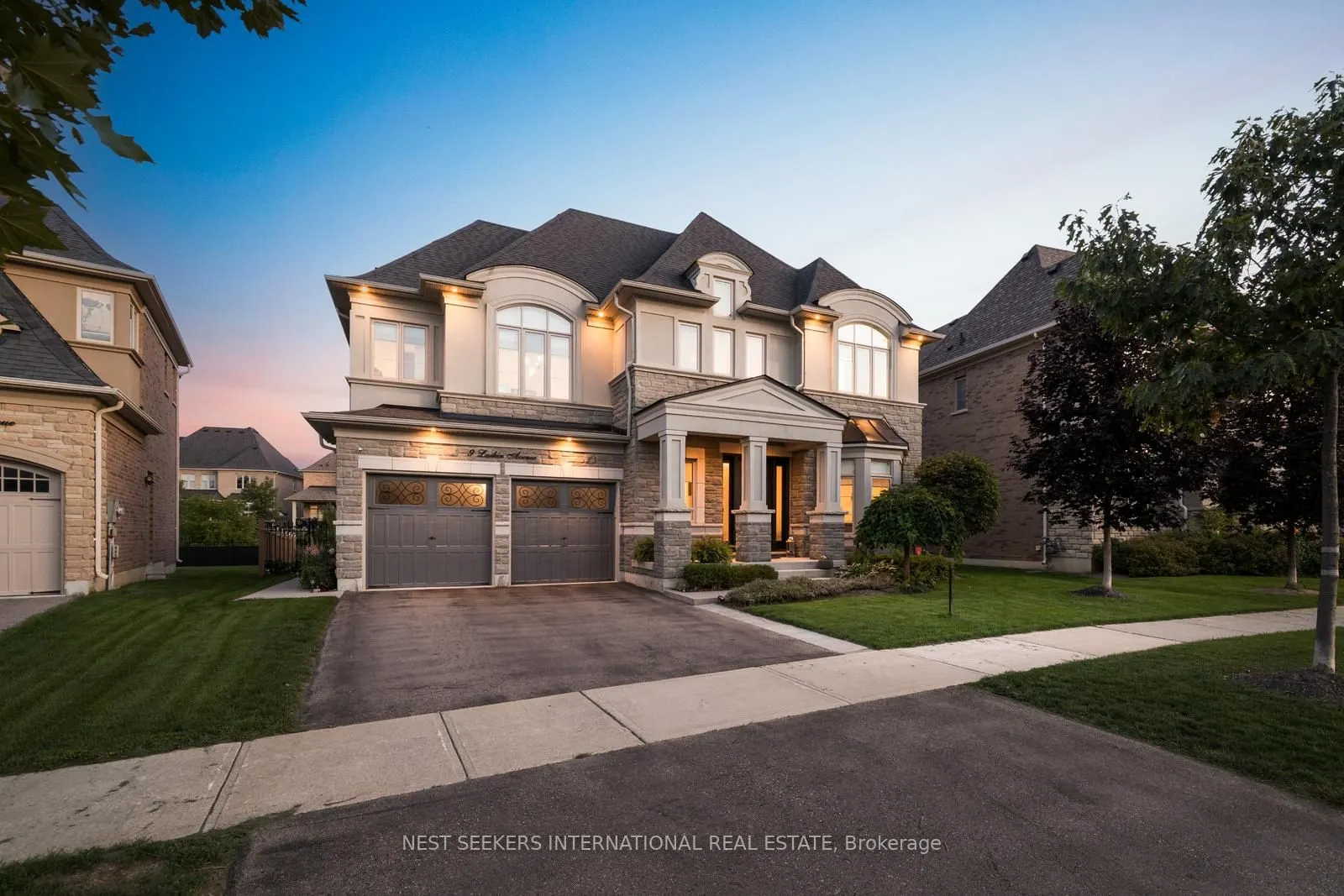 9 Larkin Avenue