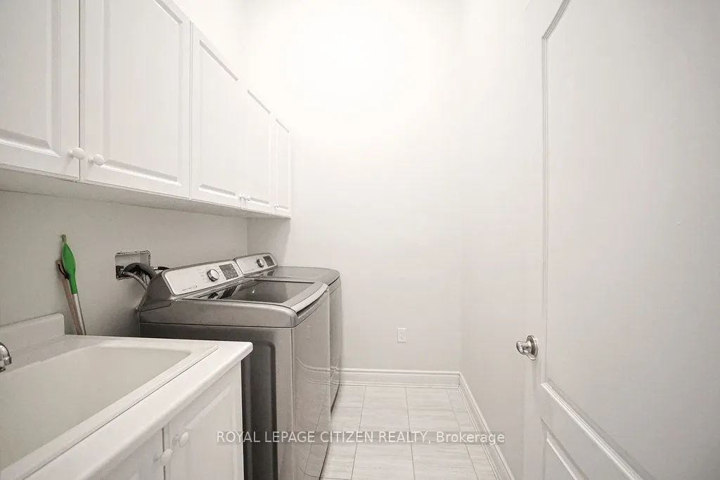 19 Westmount Drive, #15