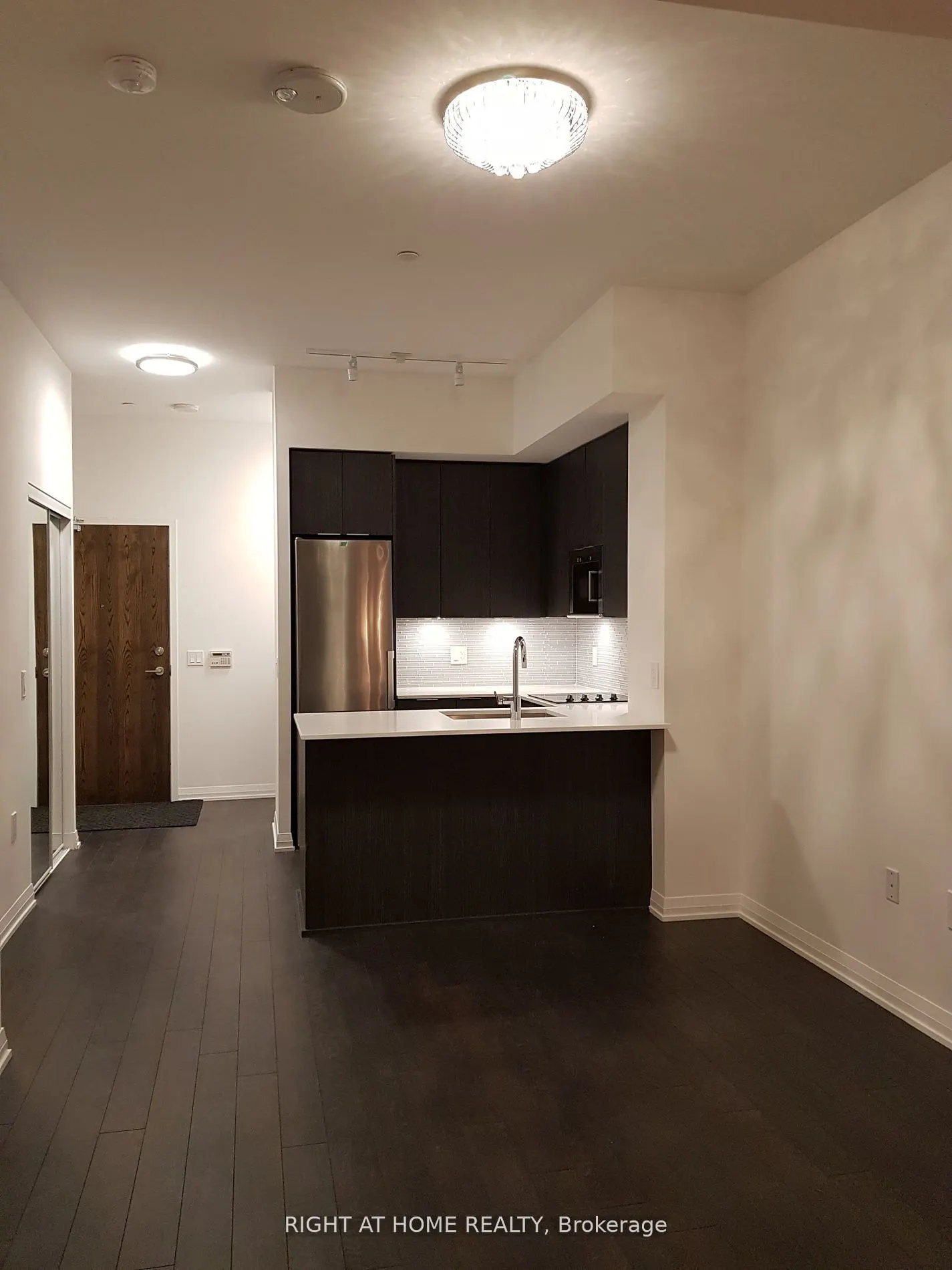 99 Eagle Rock Way, #1003