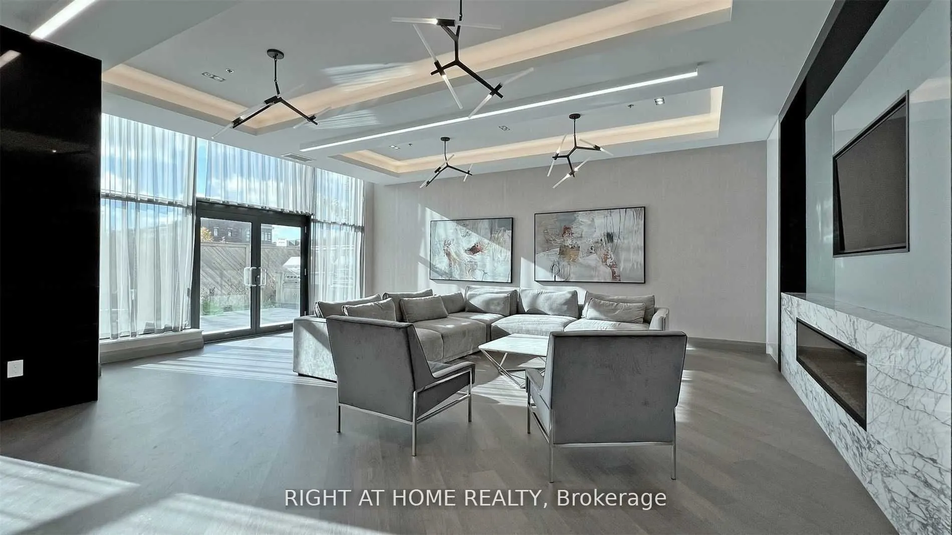 99 Eagle Rock Way, #1003