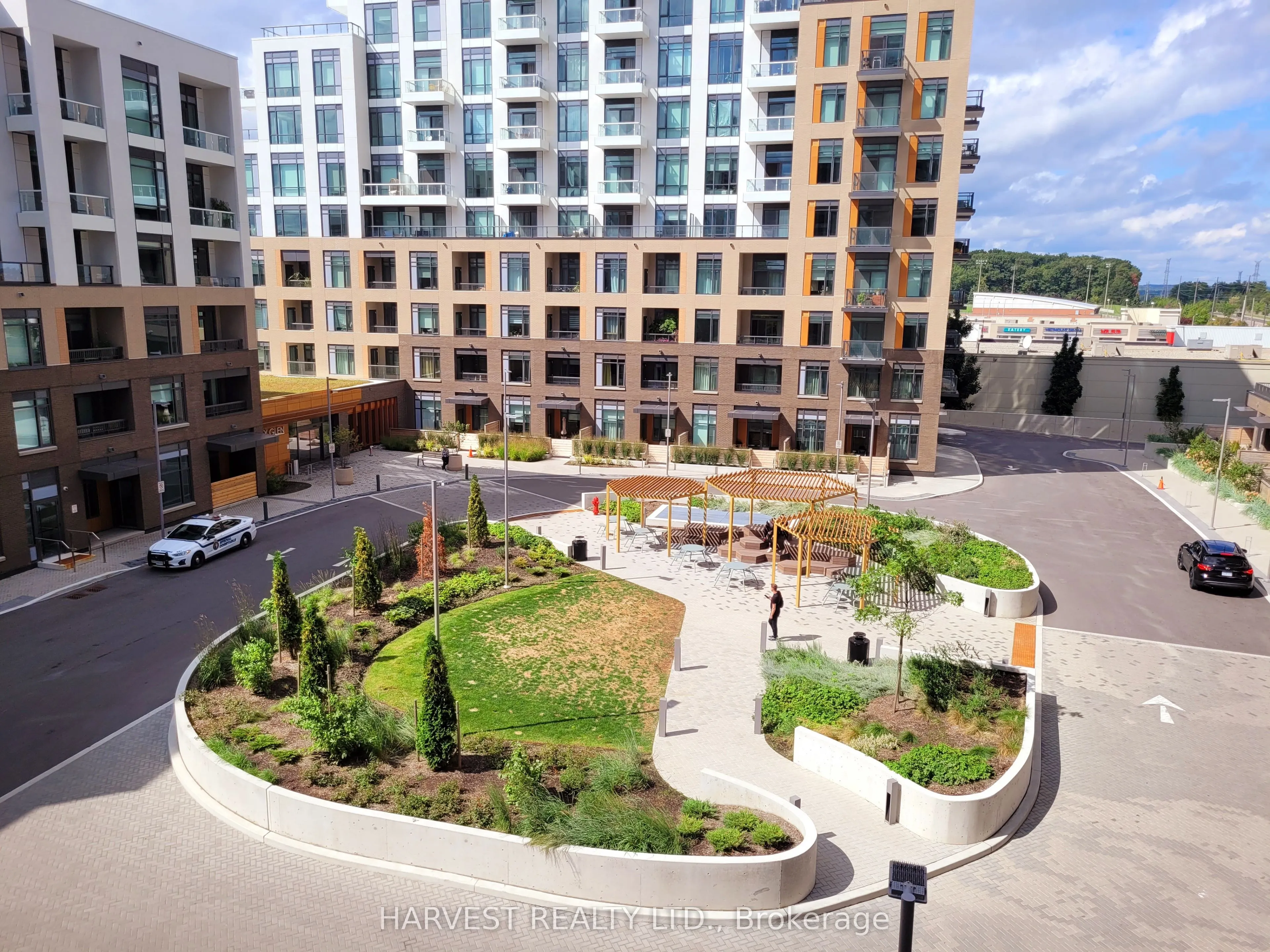 7950 Bathurst Street, #424
