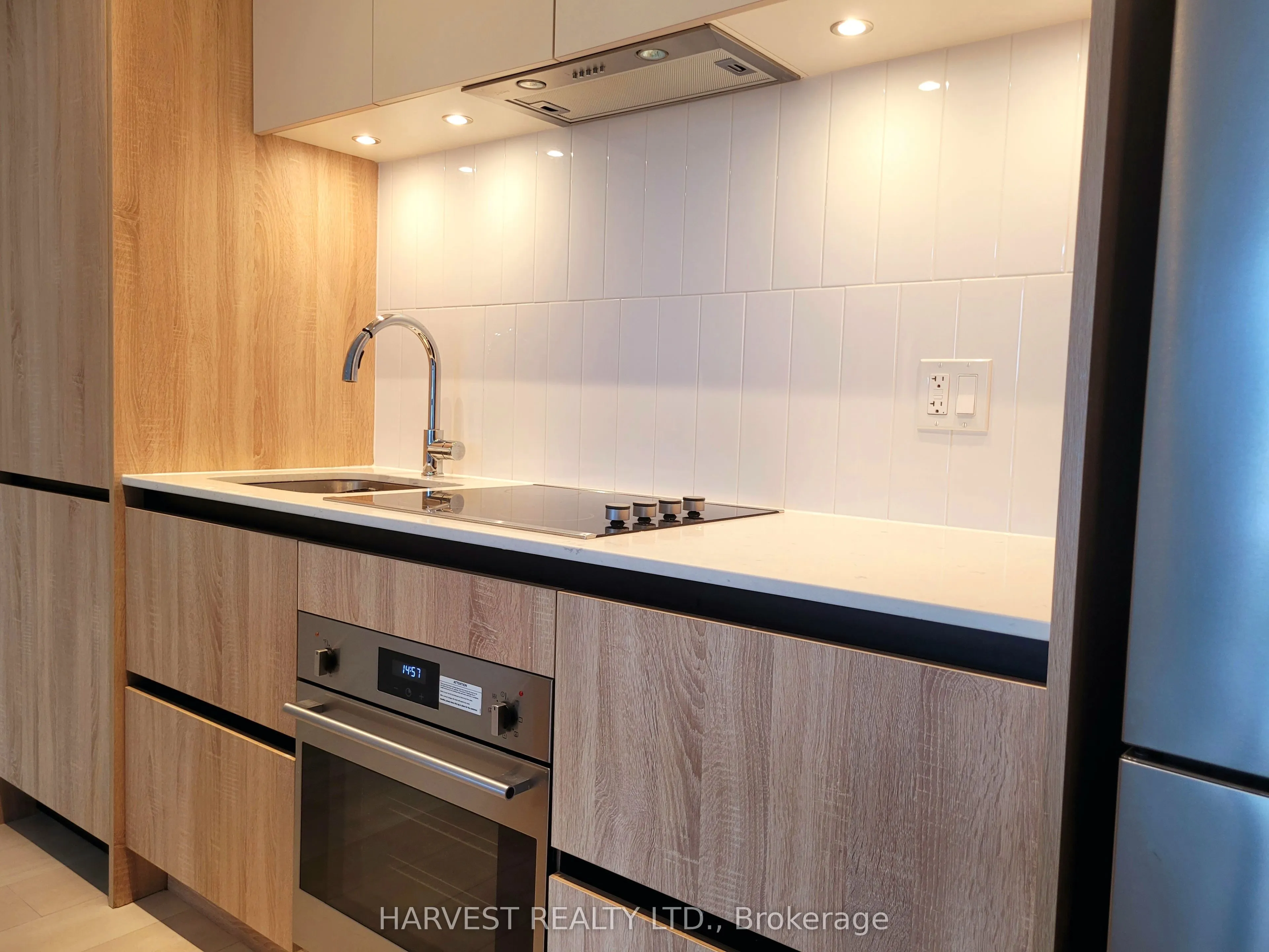 7950 Bathurst Street, #424