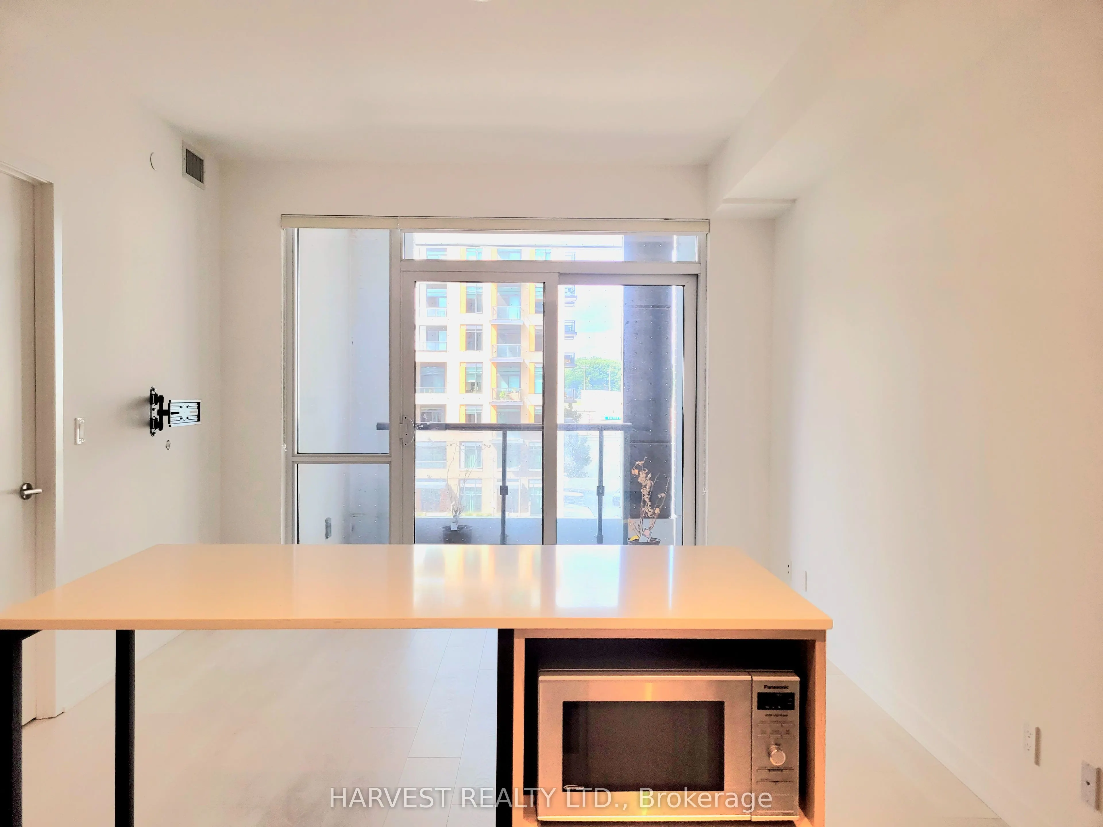 7950 Bathurst Street, #424