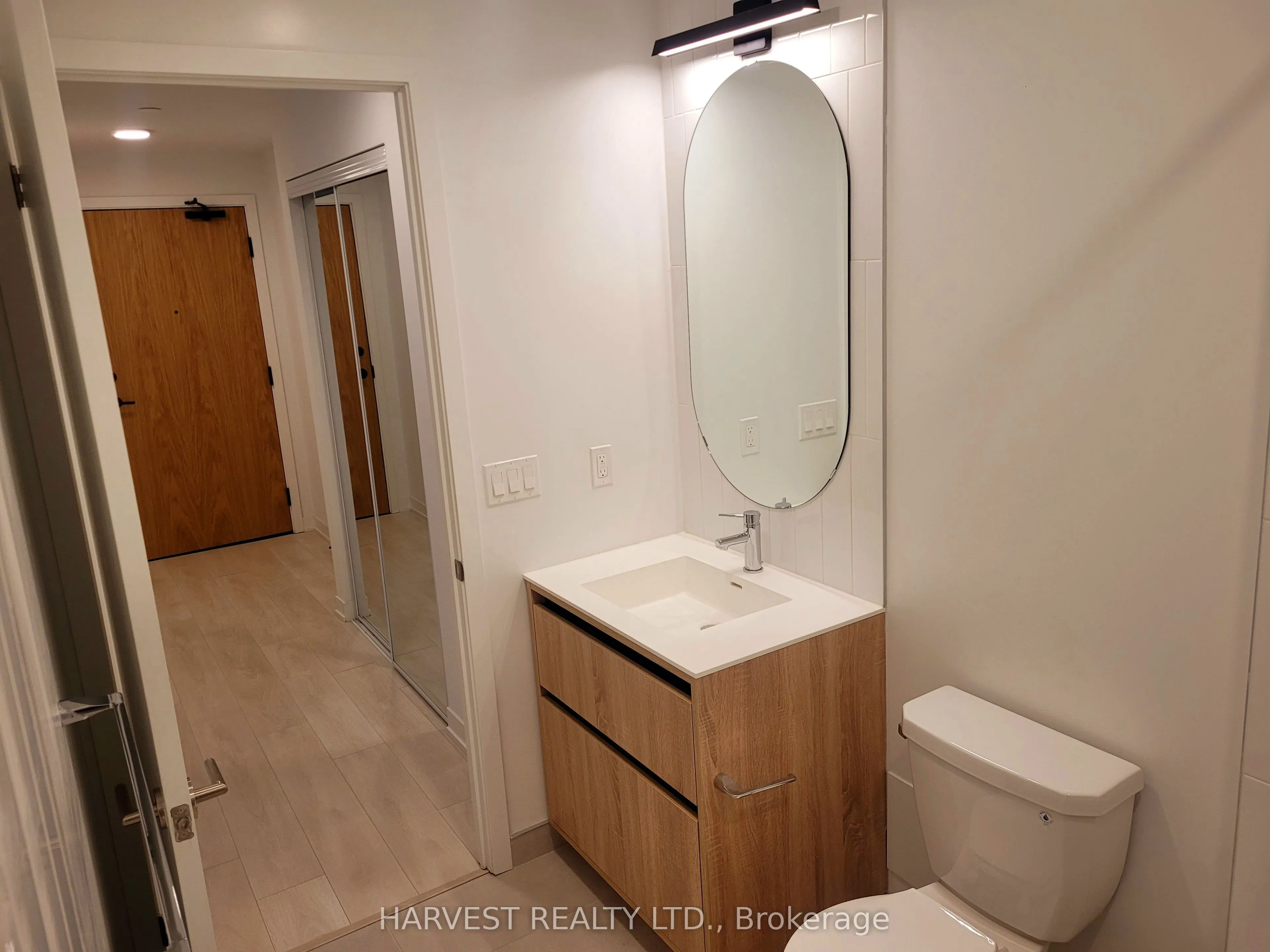 7950 Bathurst Street, #424
