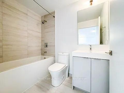 10 Abeja Street, #1819