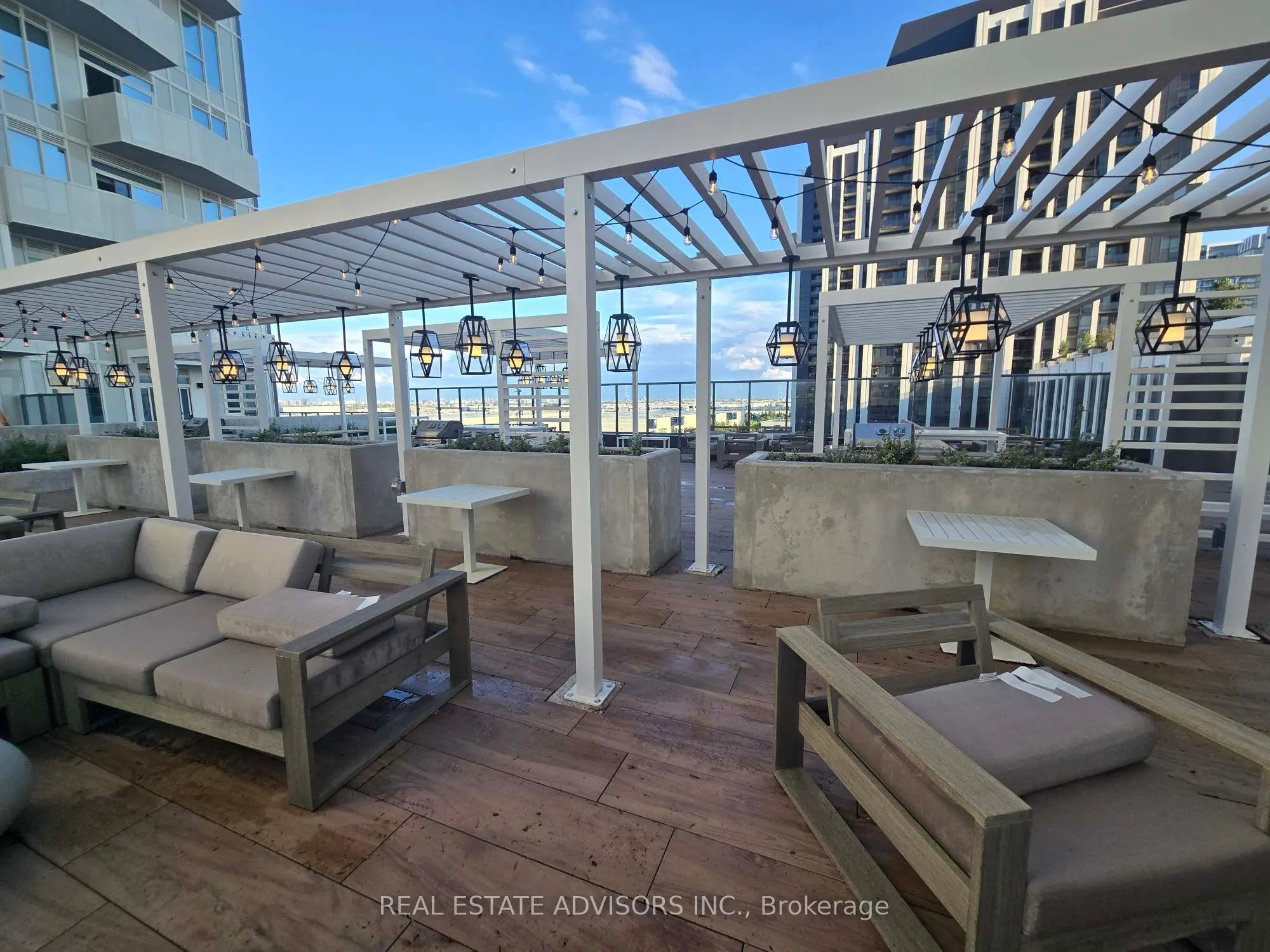 498 Caldari Road, #1724