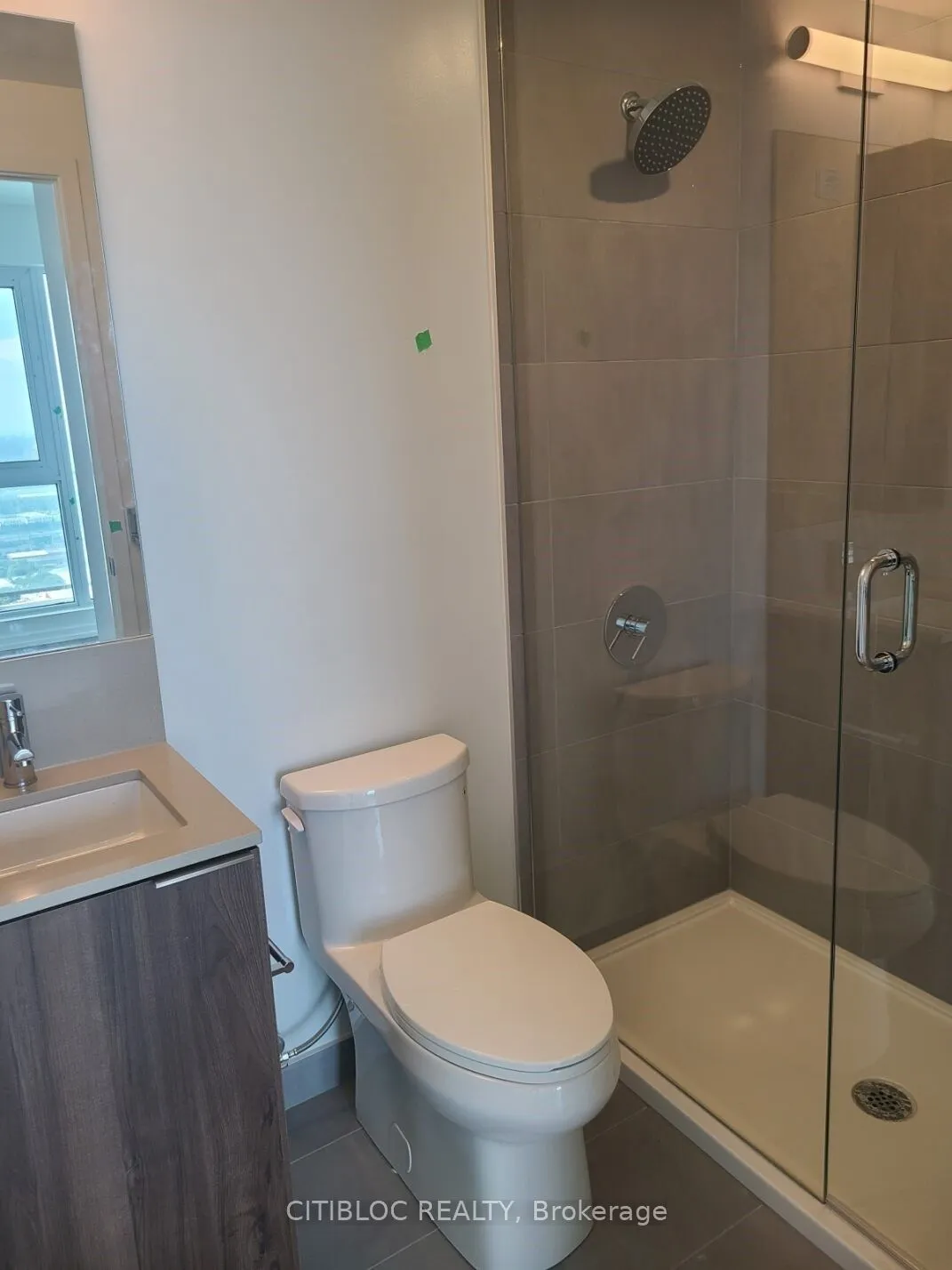 1000 Portage Parkway, #5009