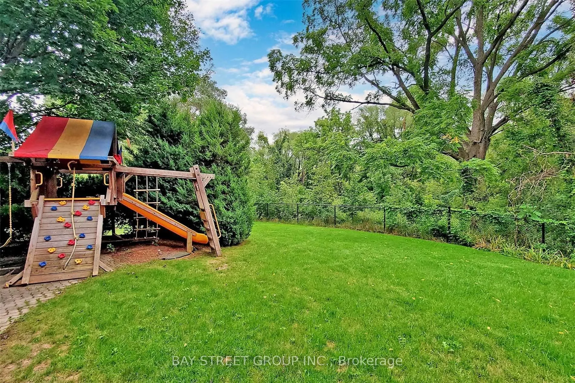 33 Normandale Road