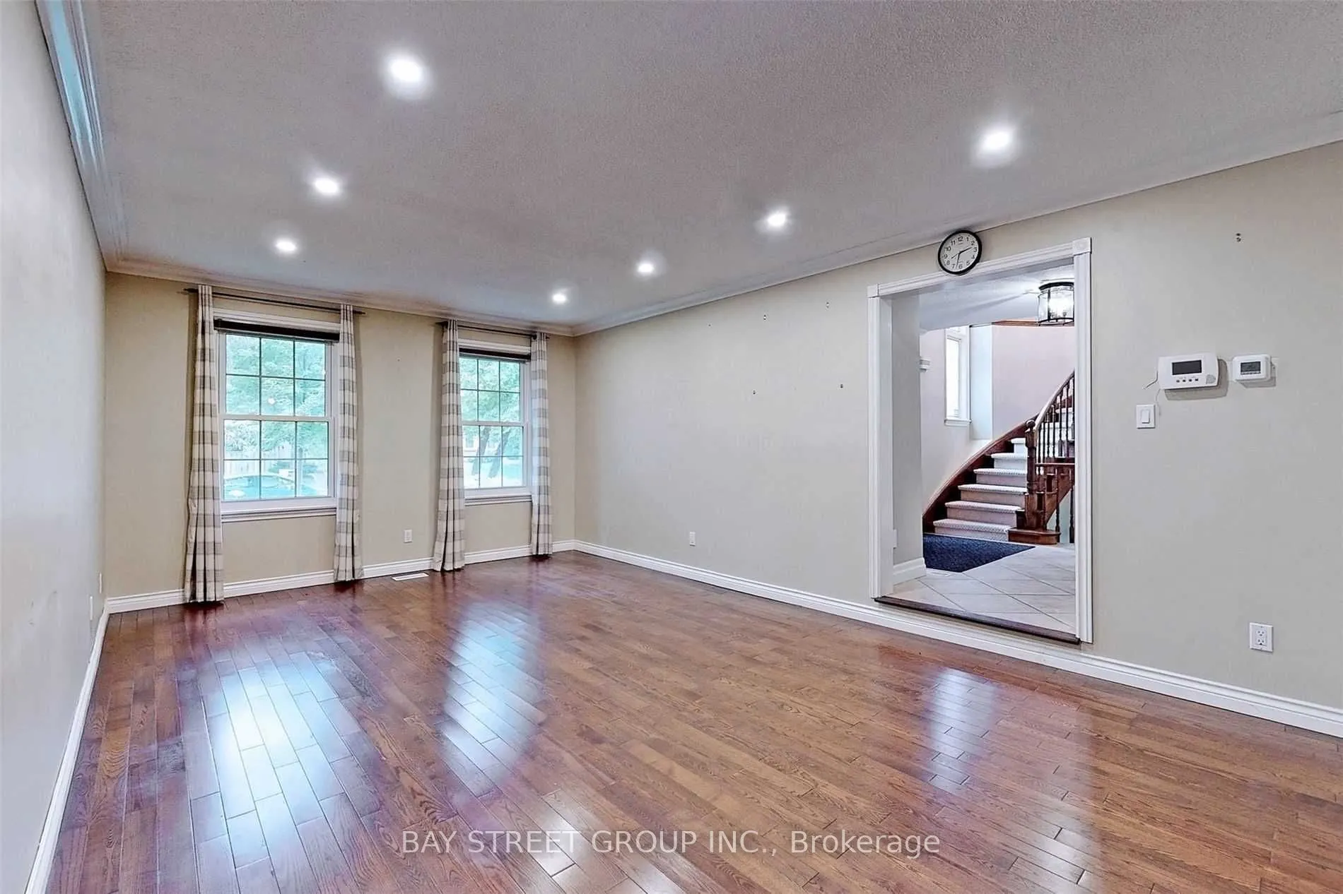 33 Normandale Road