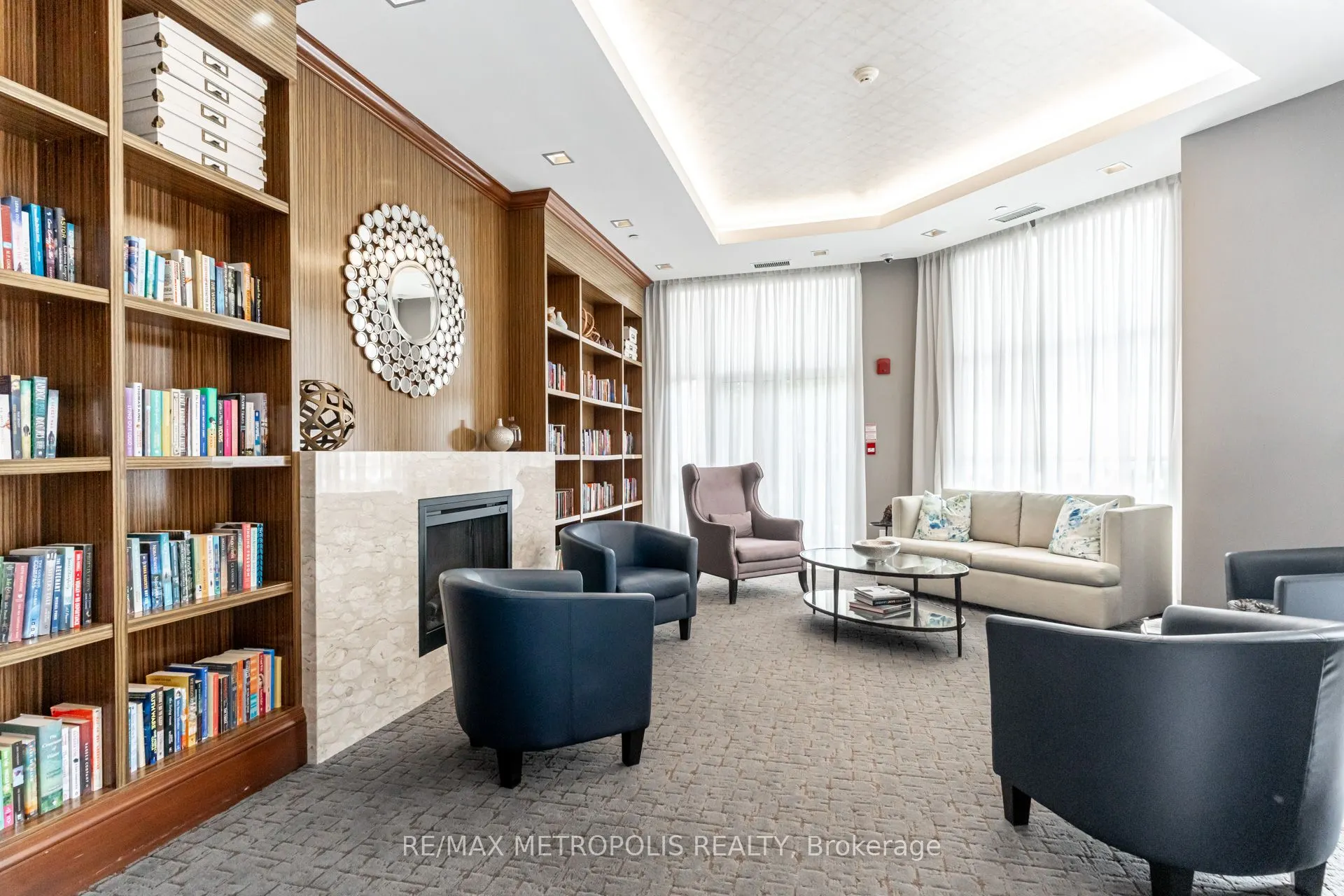 111 Civic Square Gate, #416