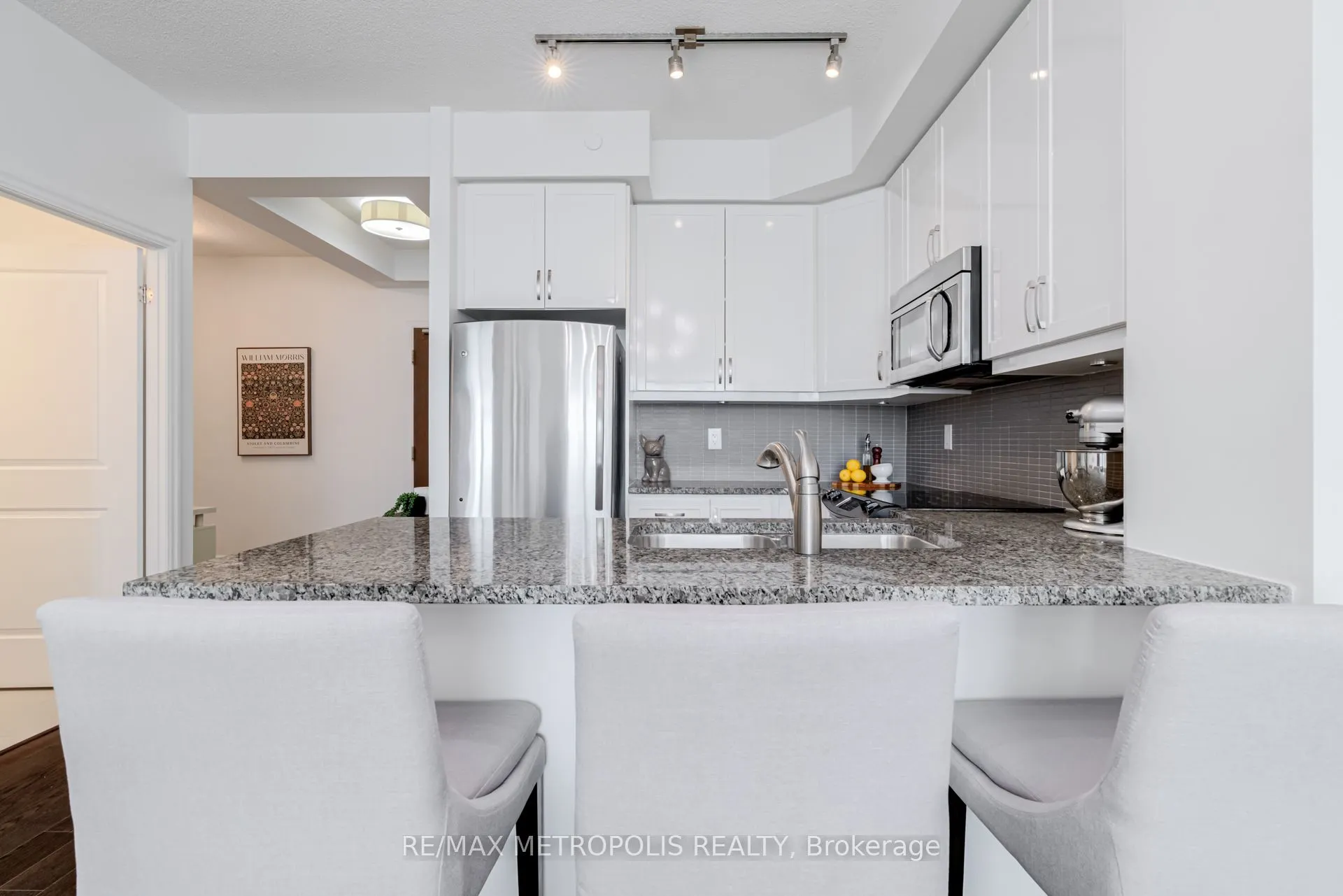 111 Civic Square Gate, #416