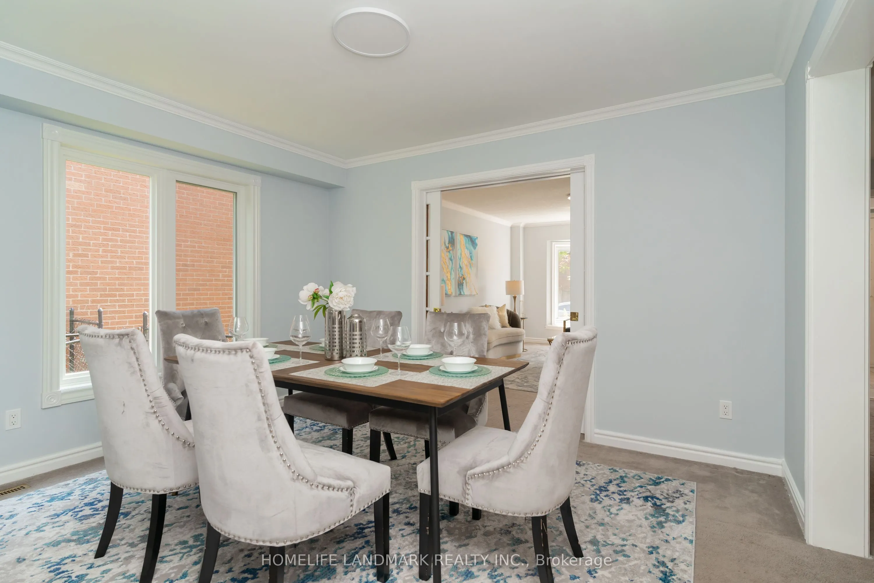 33 John Stiver Crescent
