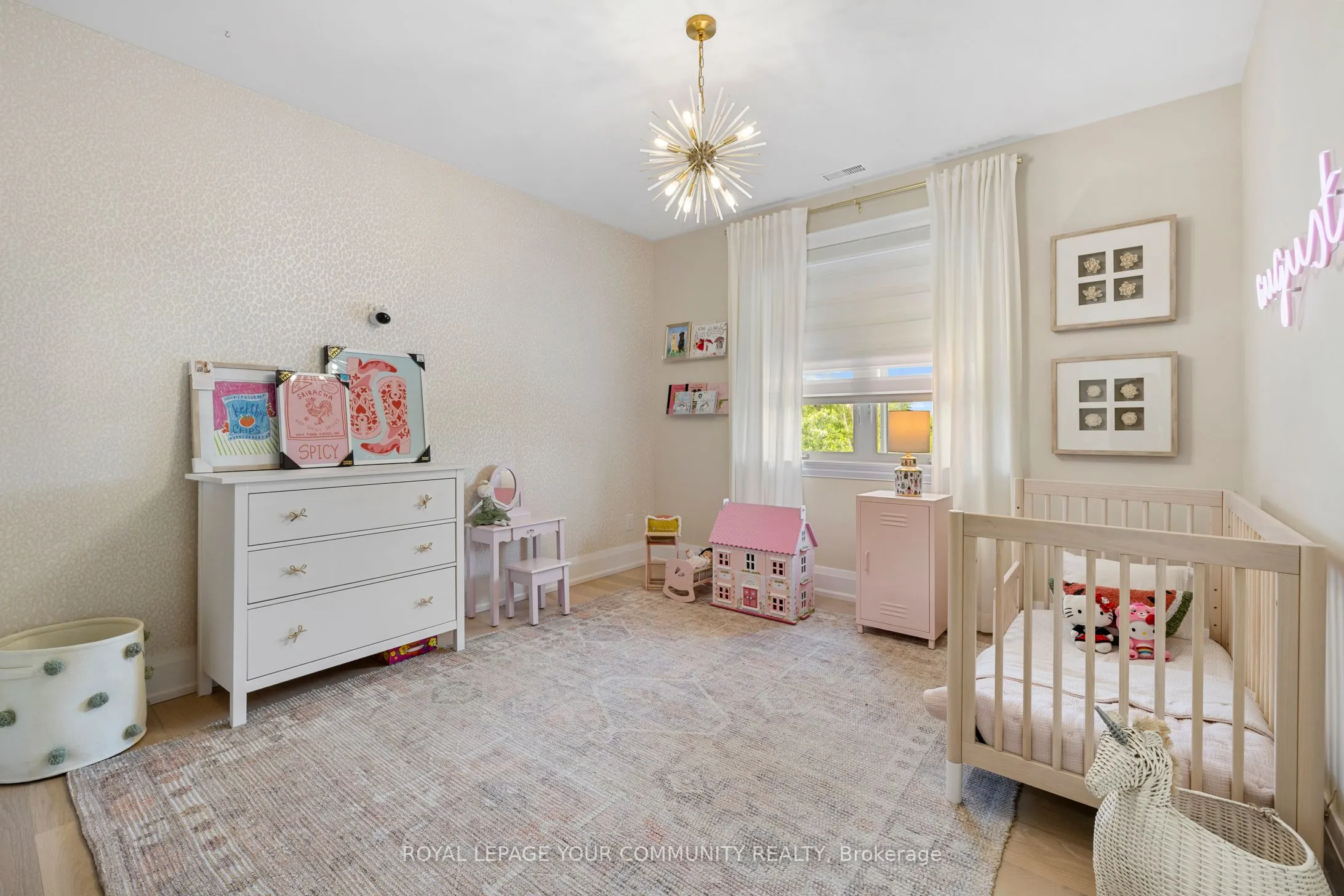 6077 Hillsdale Drive