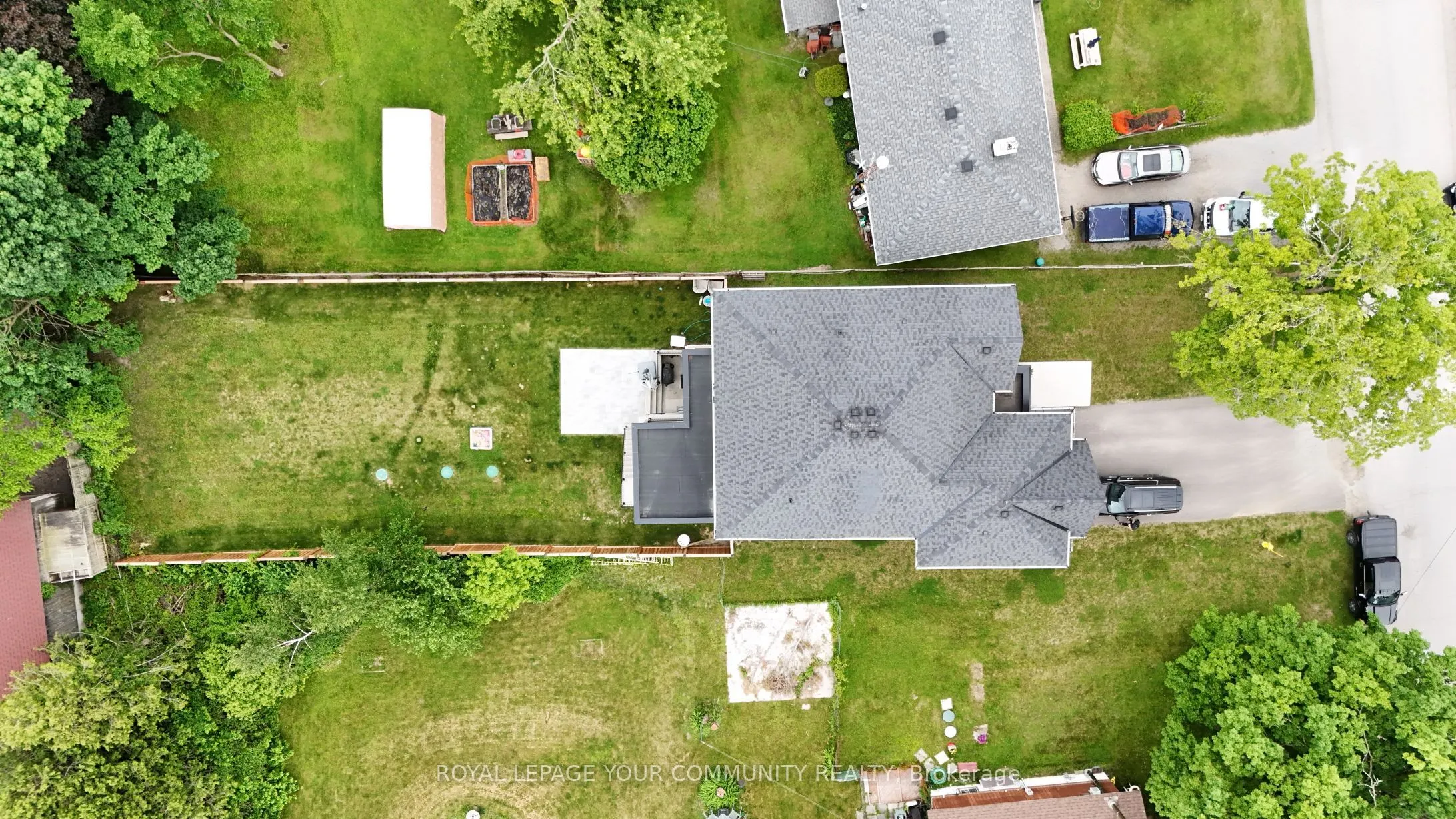 6077 Hillsdale Drive