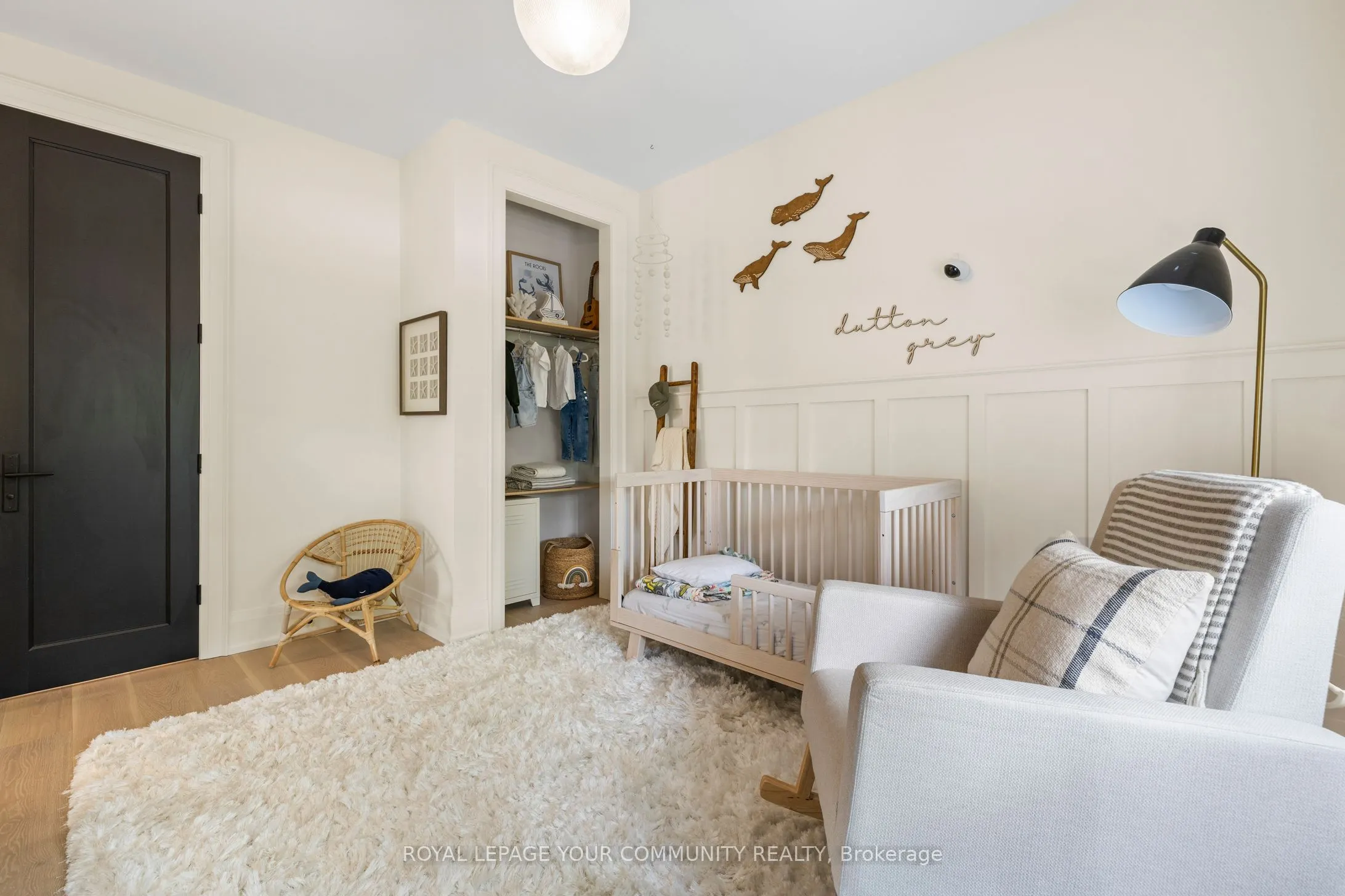 6077 Hillsdale Drive