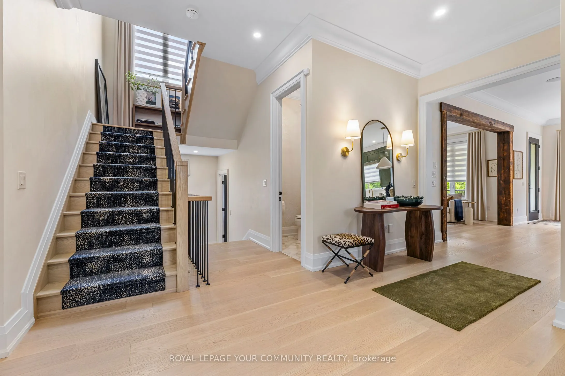 6077 Hillsdale Drive