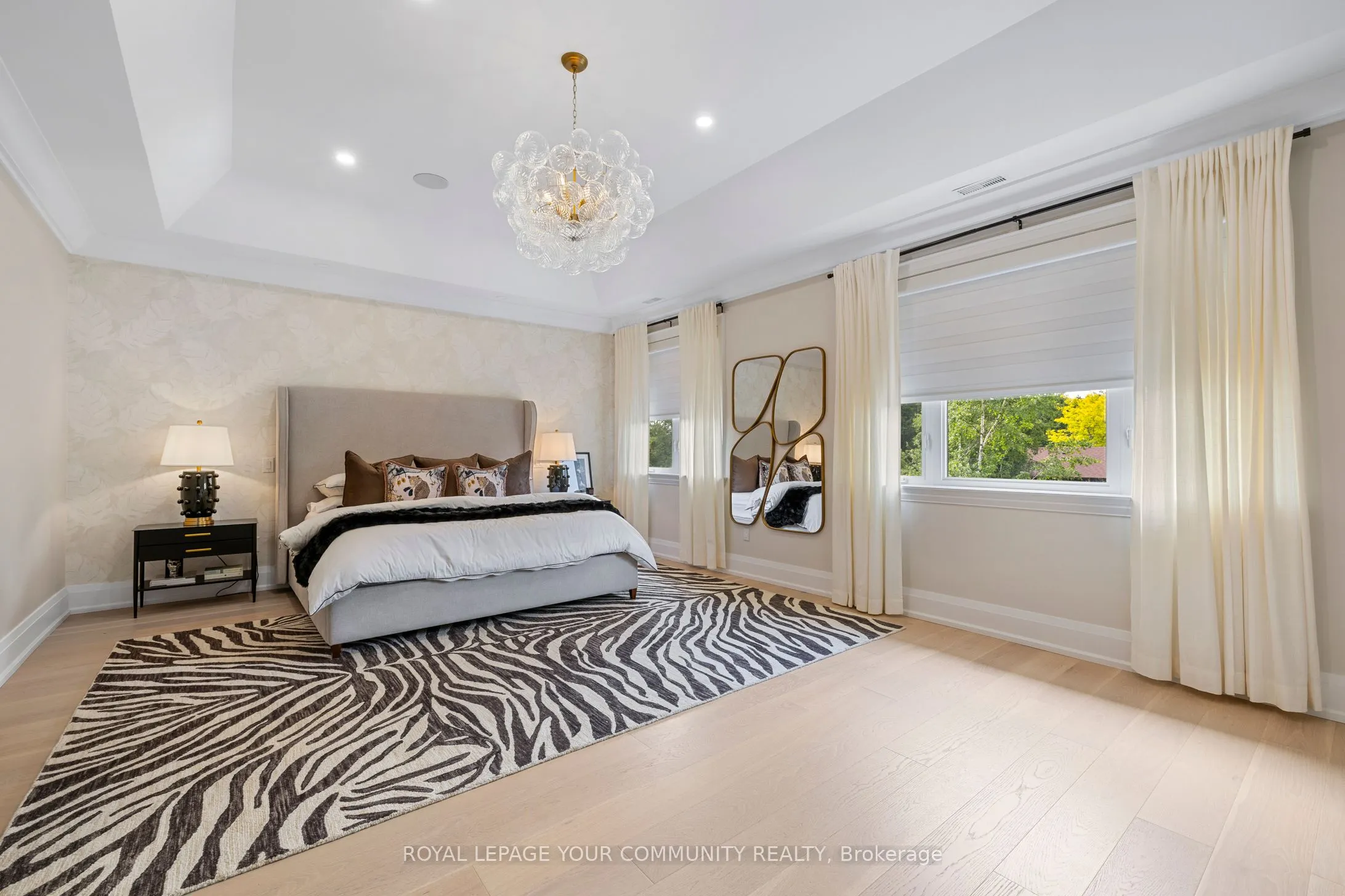 6077 Hillsdale Drive