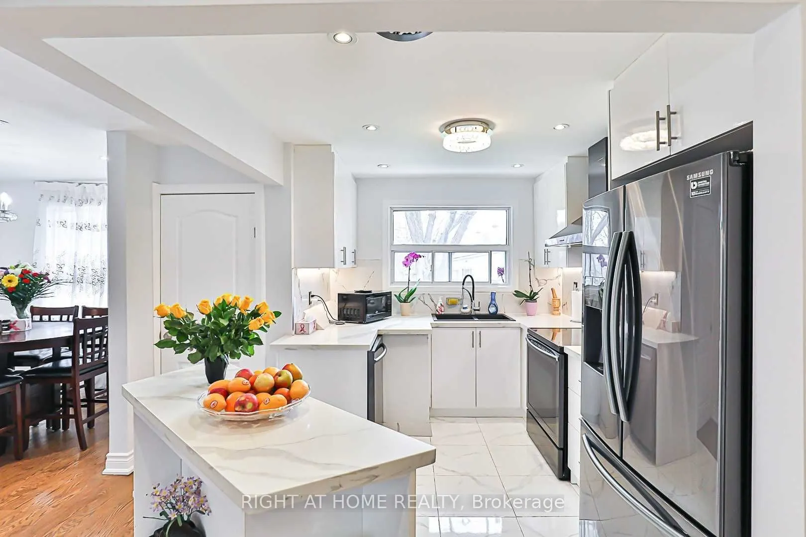 139 Felix Road, #main floor