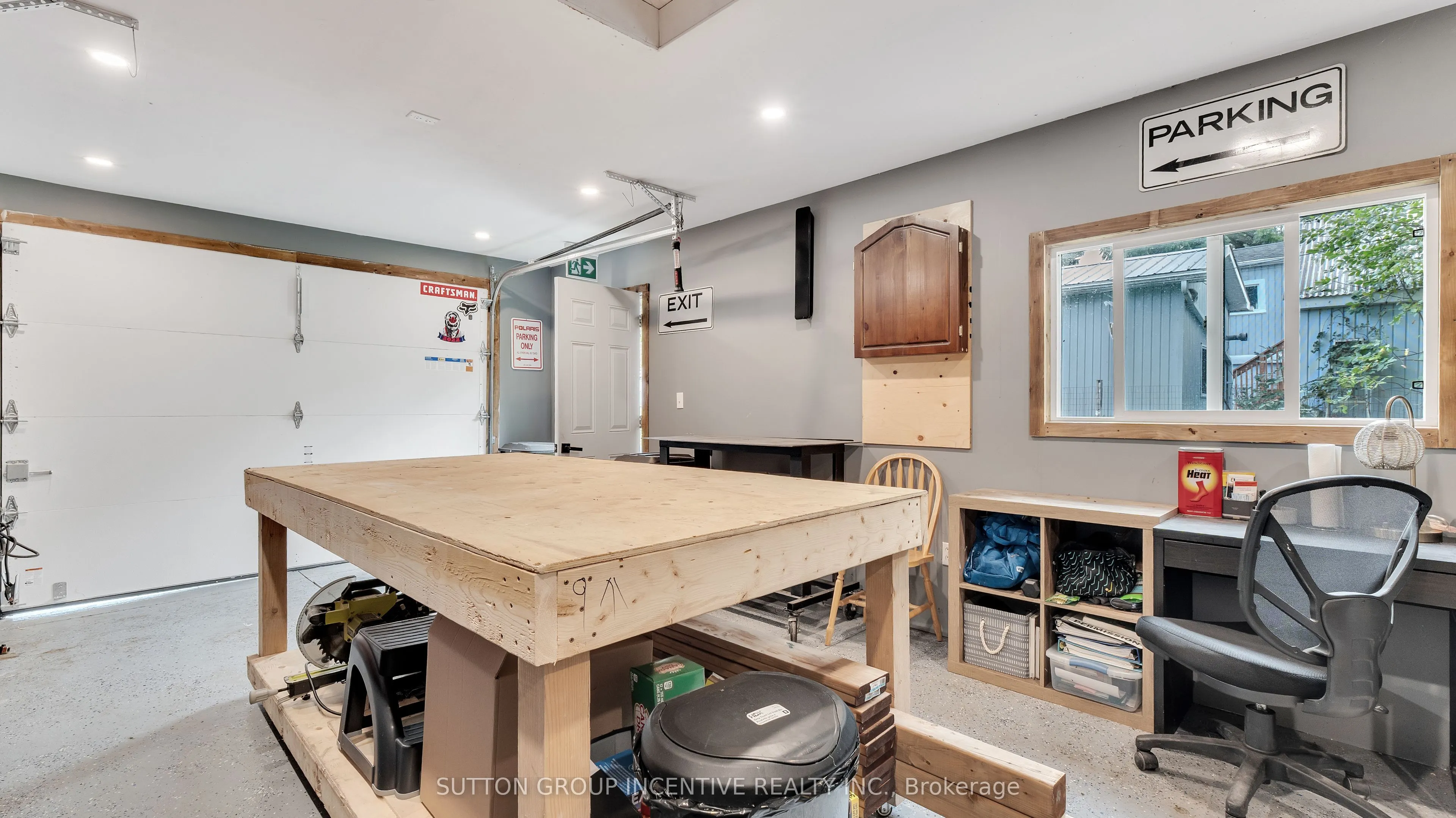844 Trivetts Road