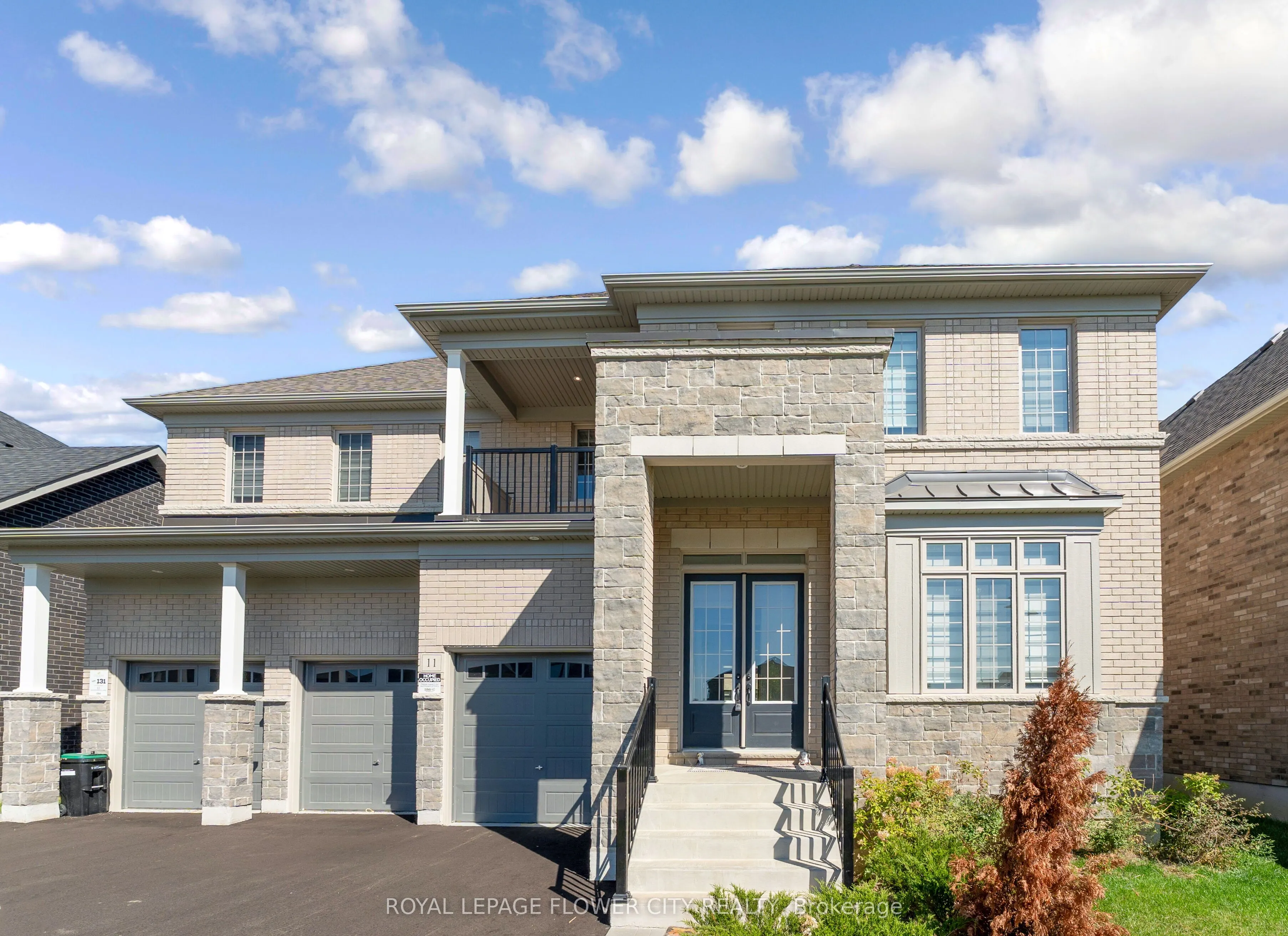 11 Wintergreen Lane N