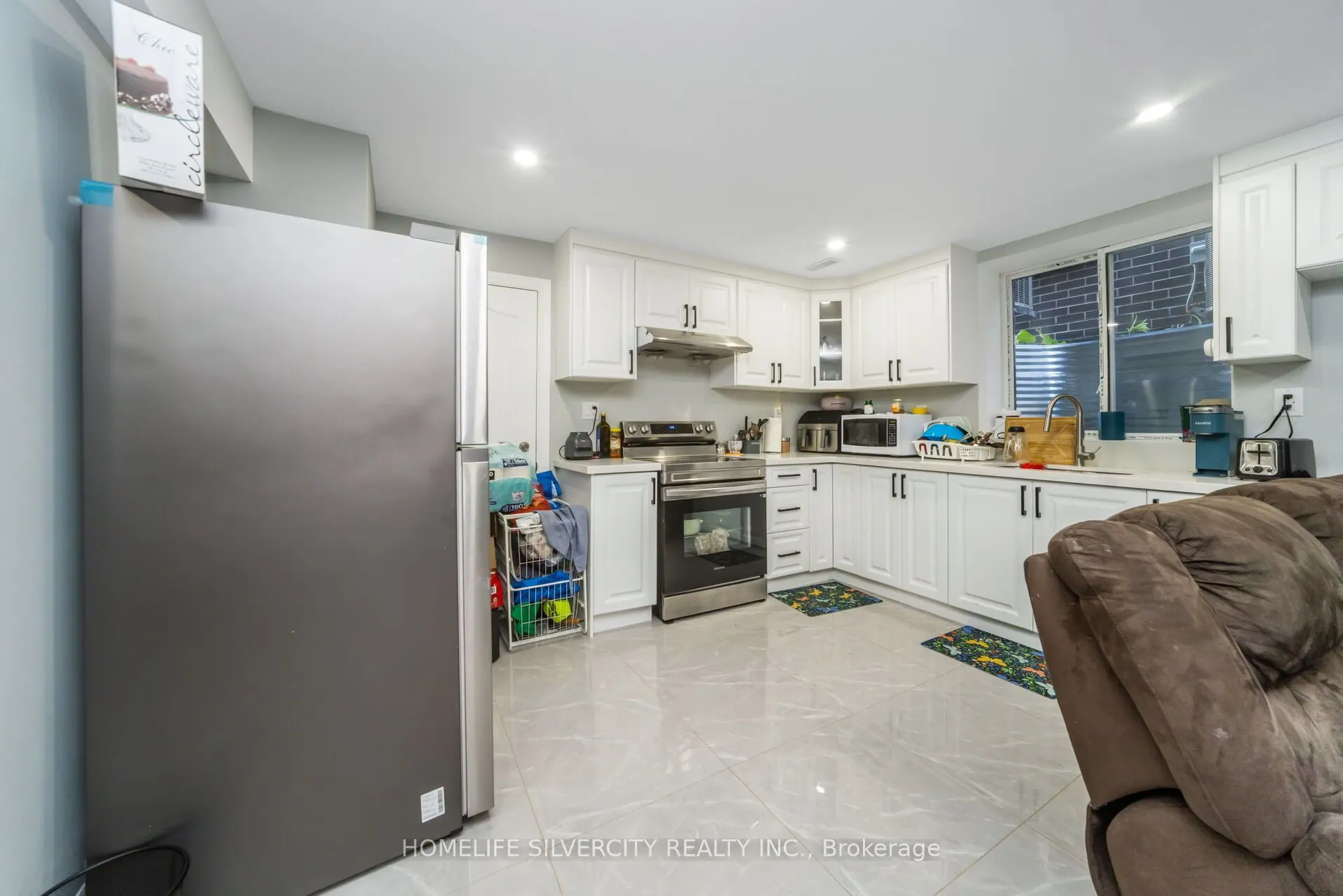 67 Ten Pines Road