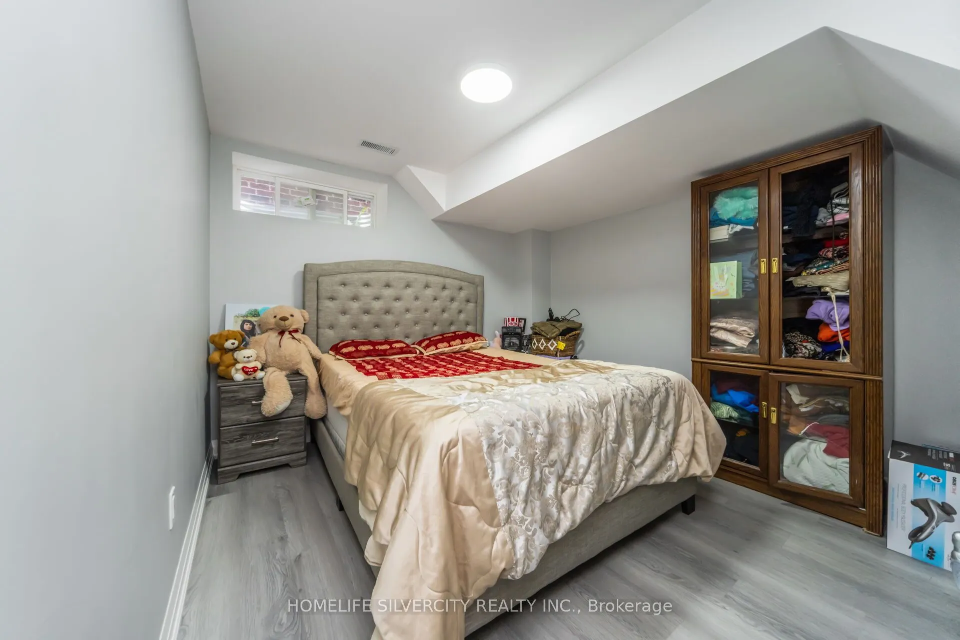 67 Ten Pines Road