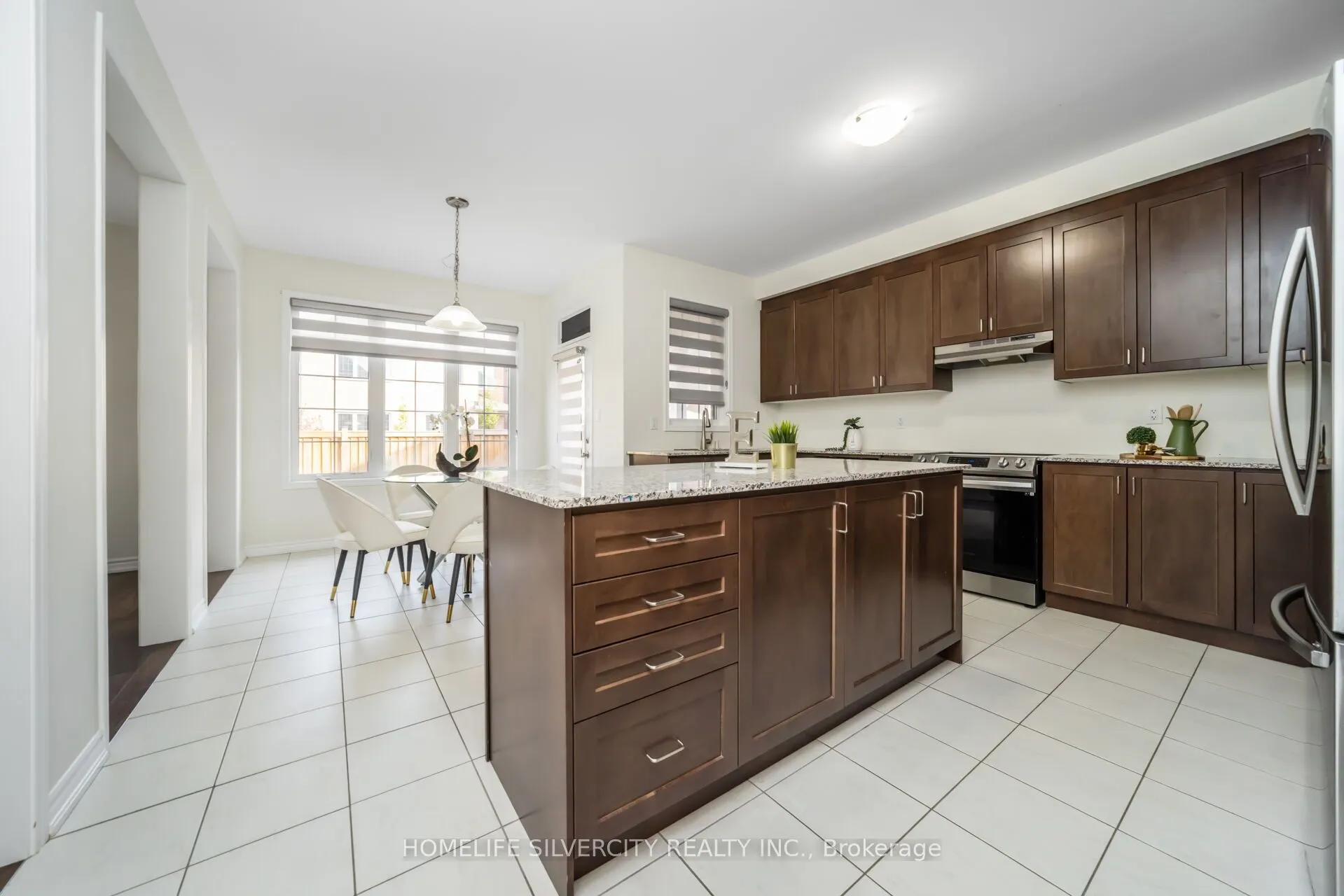 67 Ten Pines Road