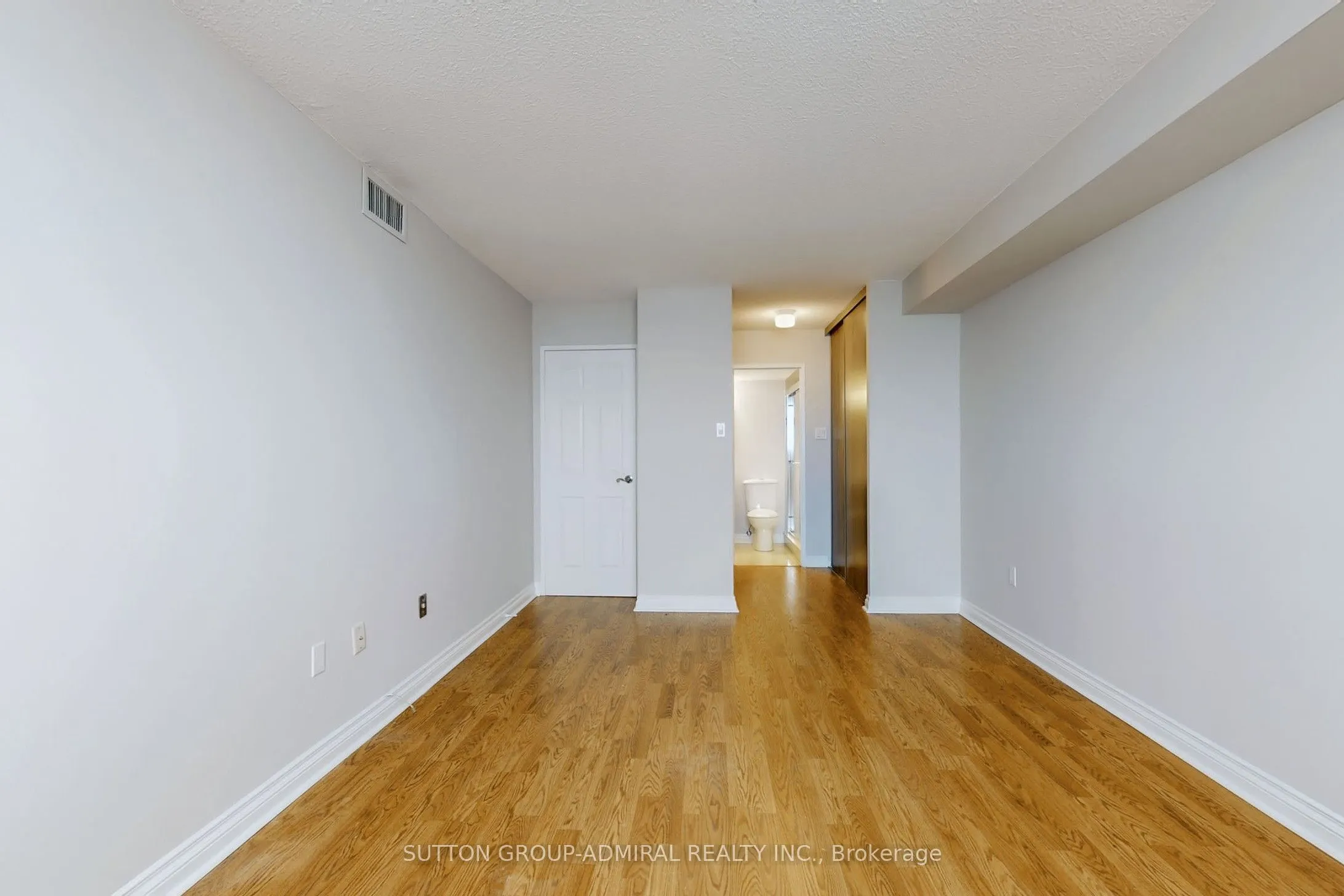 7601 Bathurst Street, #1107