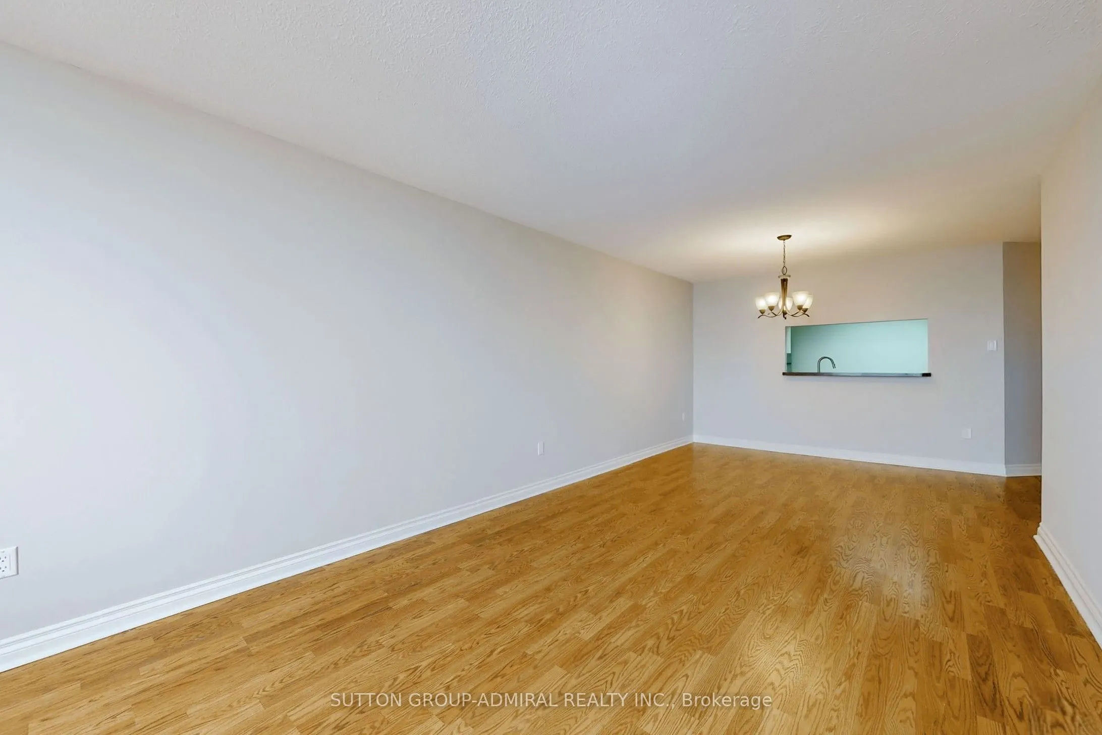 7601 Bathurst Street, #1107