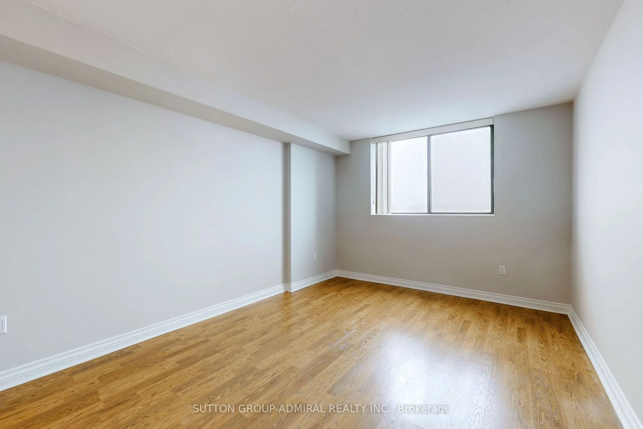 7601 Bathurst Street, #1107