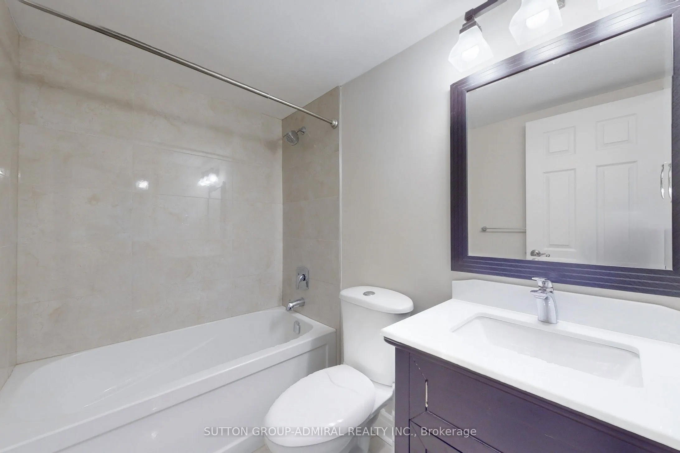 7601 Bathurst Street, #1107