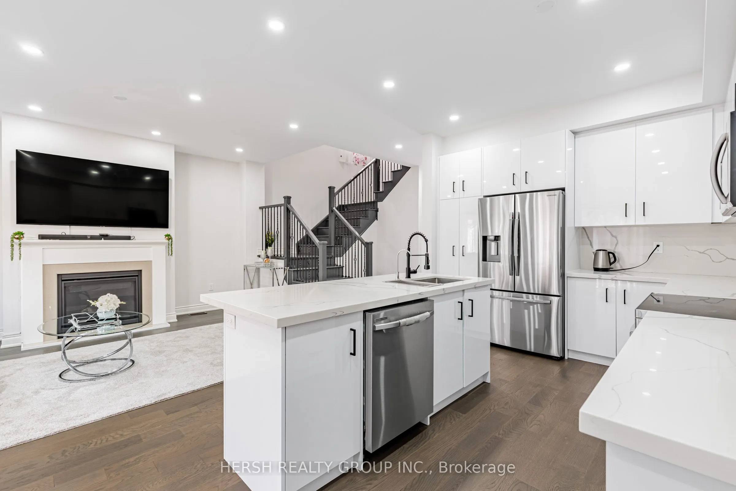 11 Alan Williams Trail