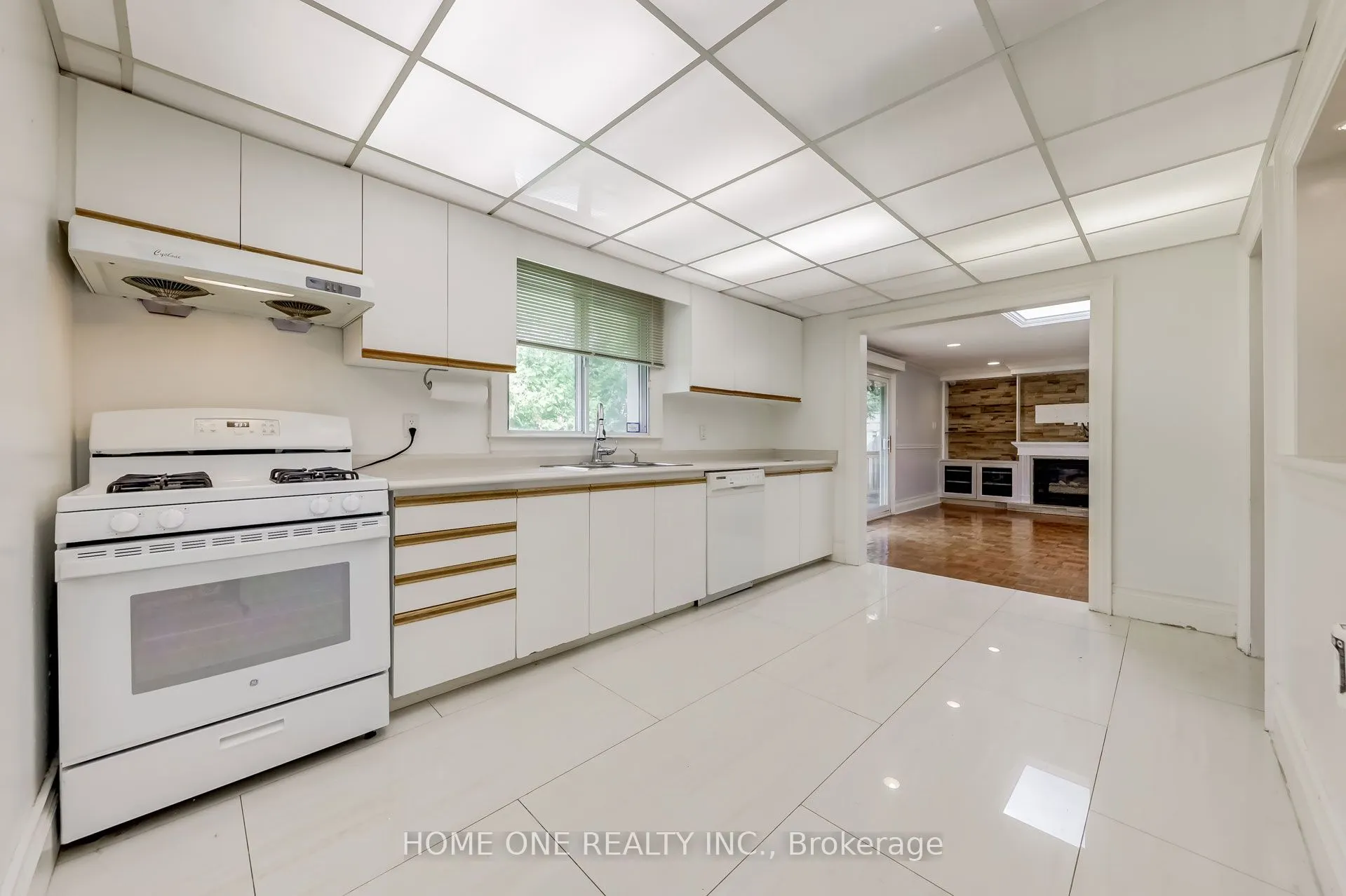 56 Fergus Avenue, #Main Fl