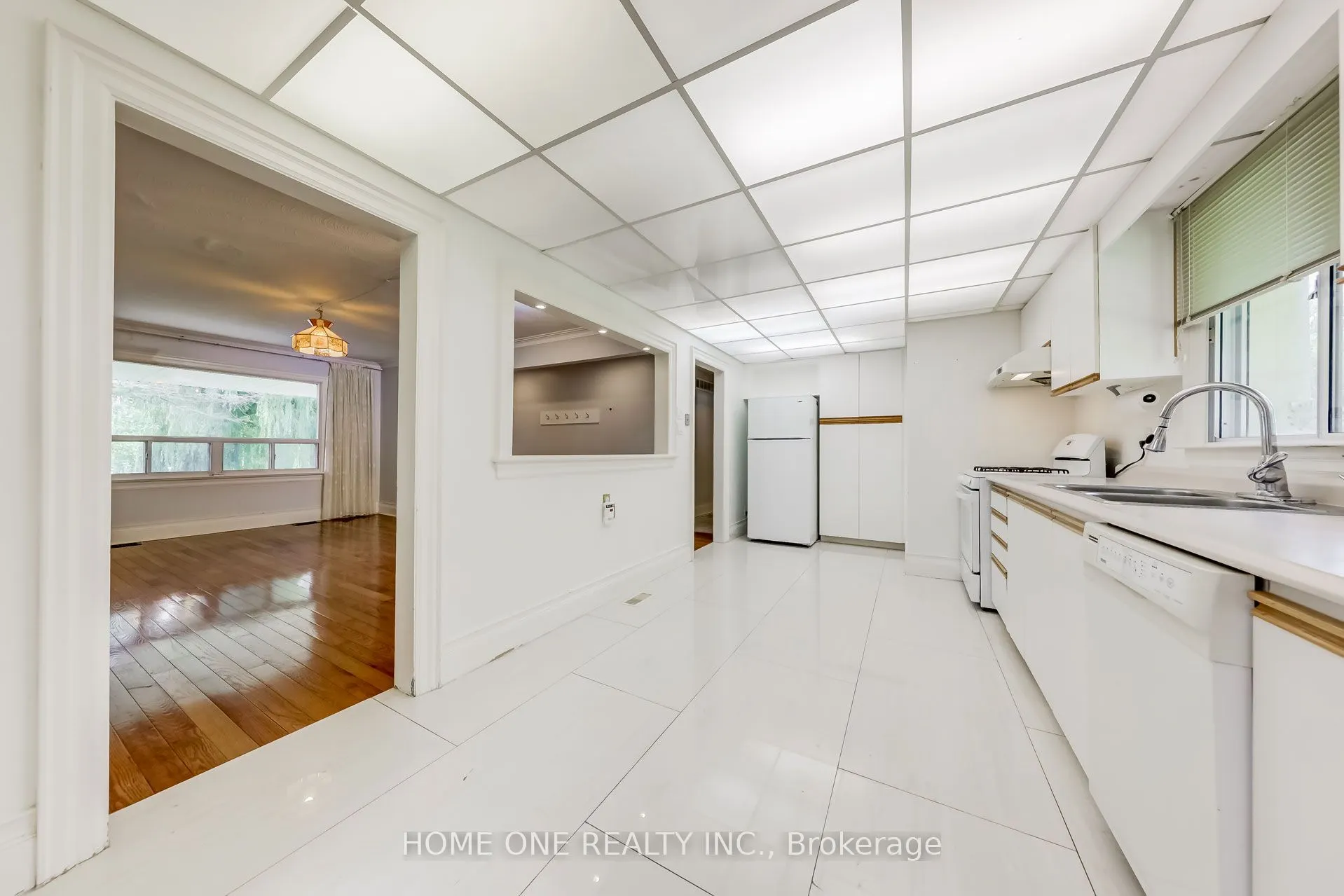 56 Fergus Avenue, #Main Fl