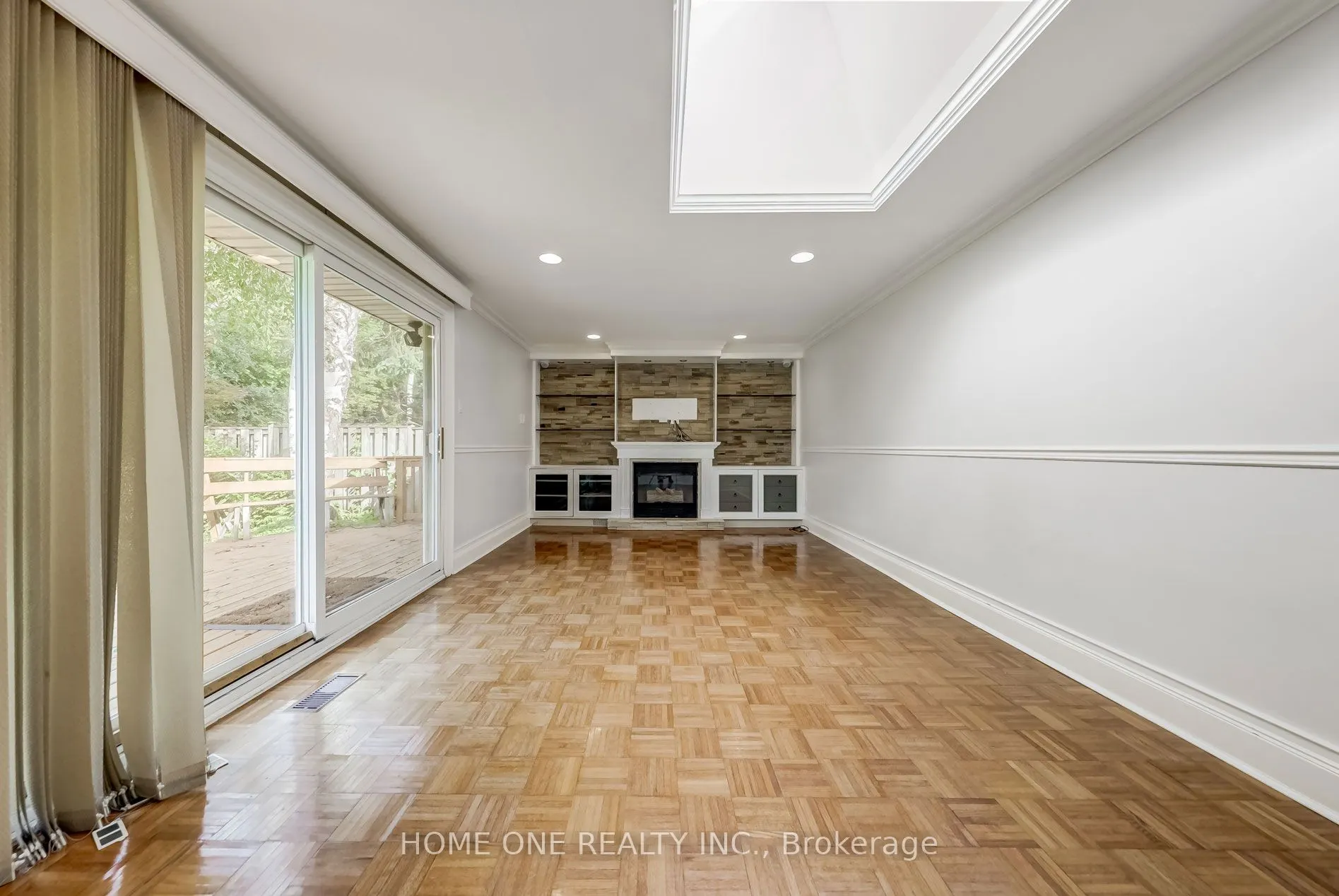 56 Fergus Avenue, #Main Fl