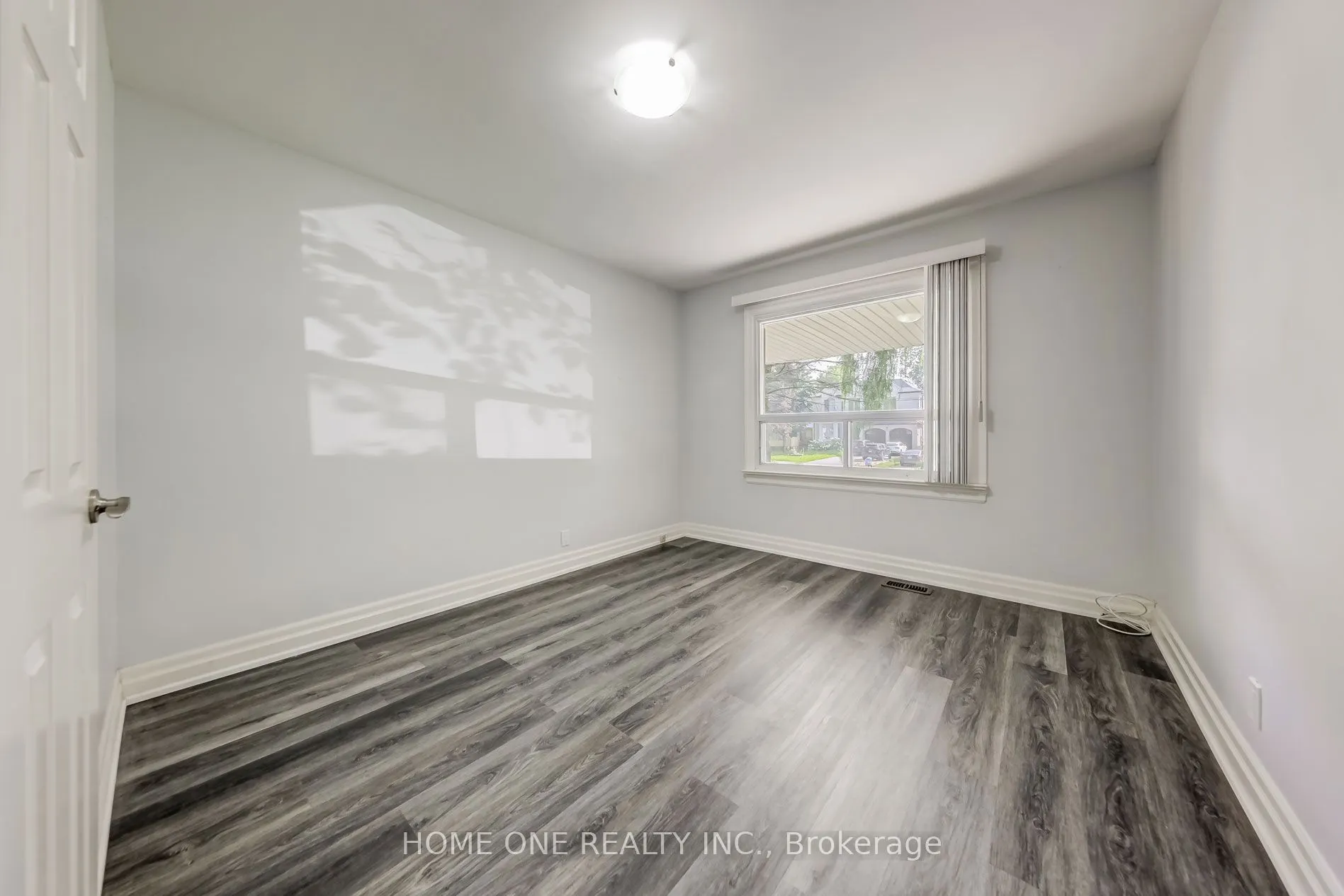 56 Fergus Avenue, #Main Fl