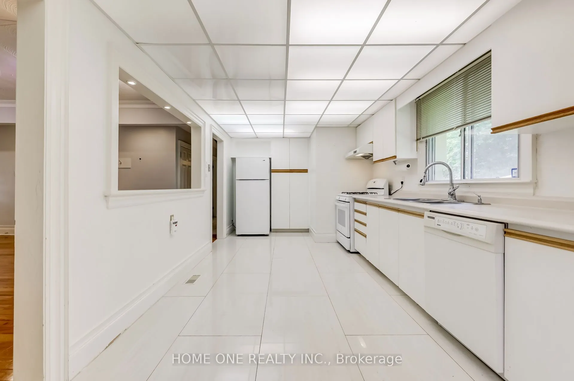 56 Fergus Avenue, #Main Fl