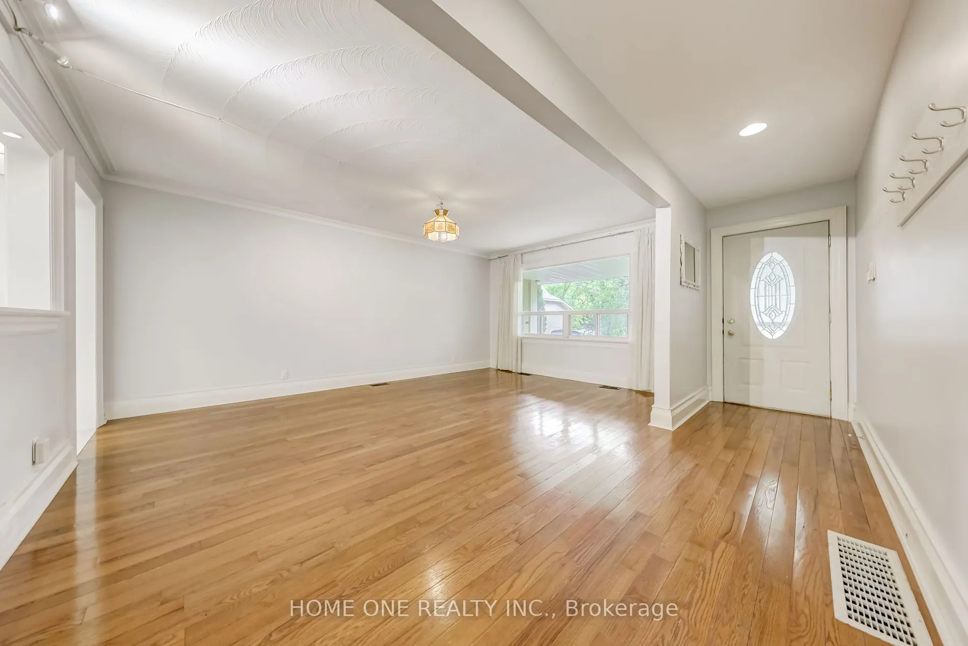 56 Fergus Avenue, #Main Fl