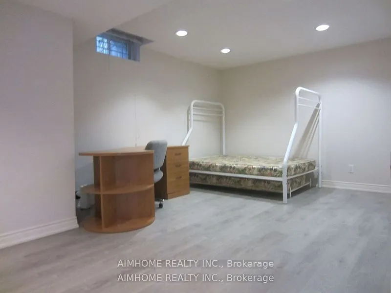 33 Townley Avenue