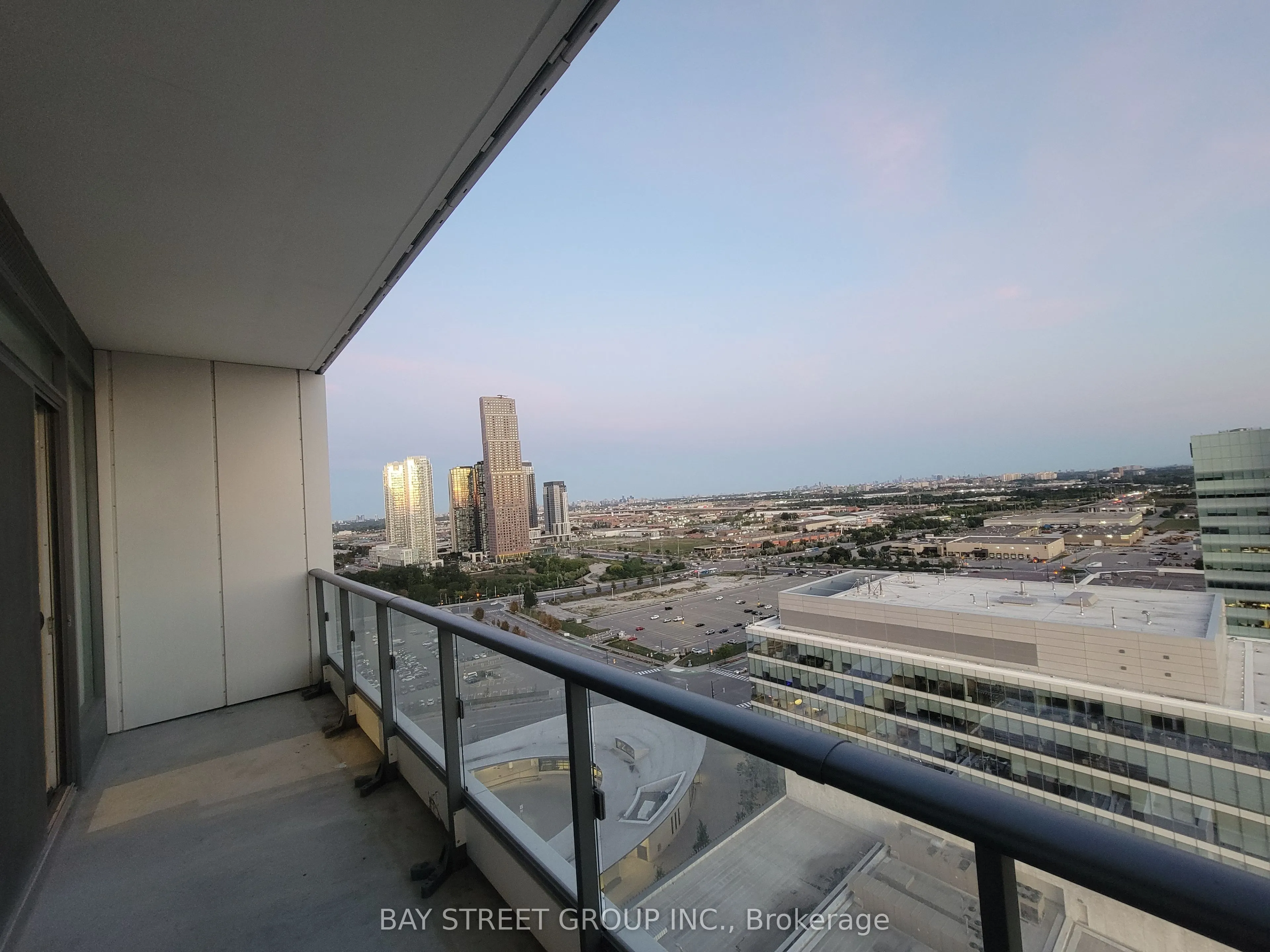 5 Buttermill Avenue, #2308