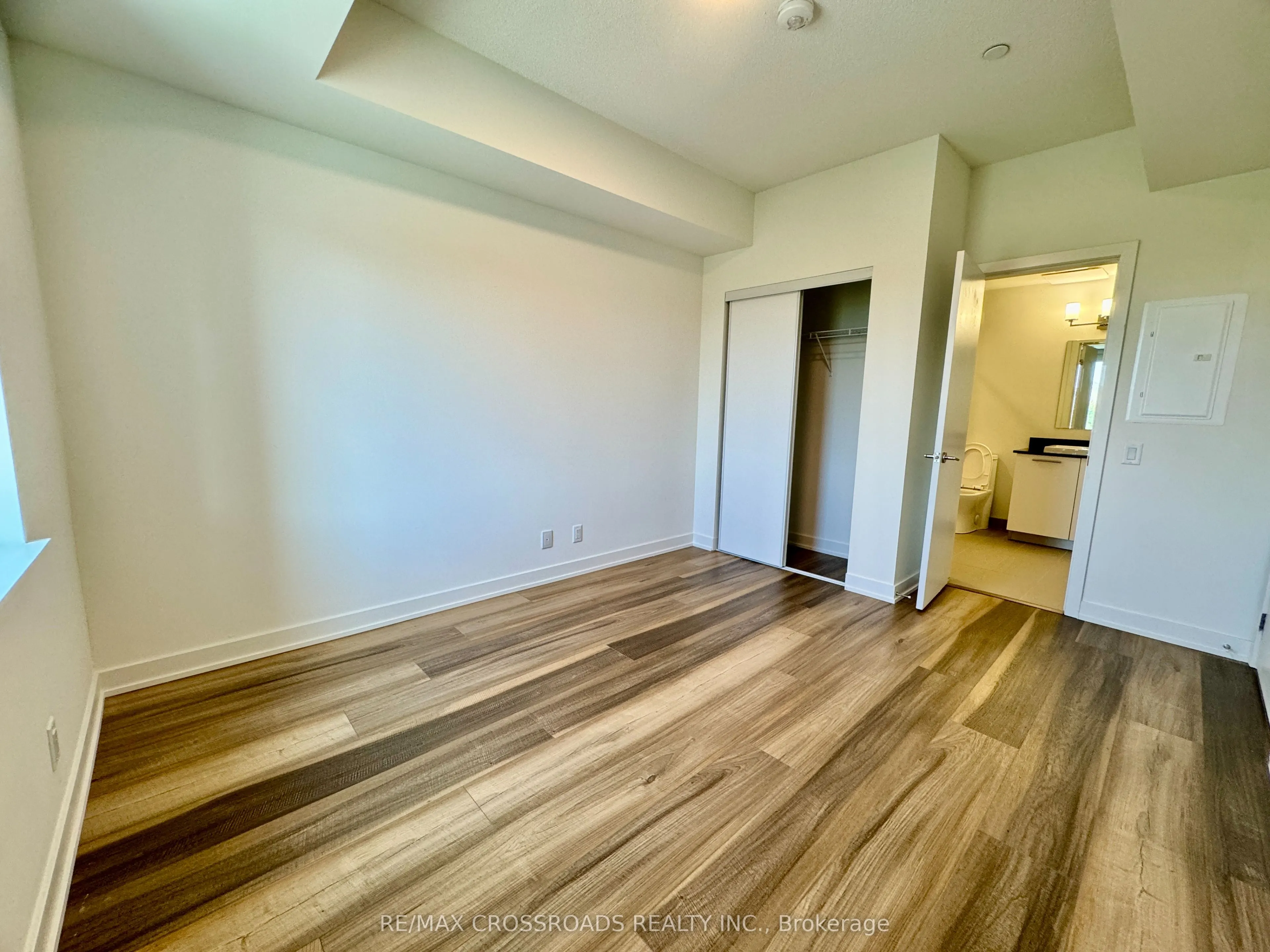 101 Cathedral High Street, #239