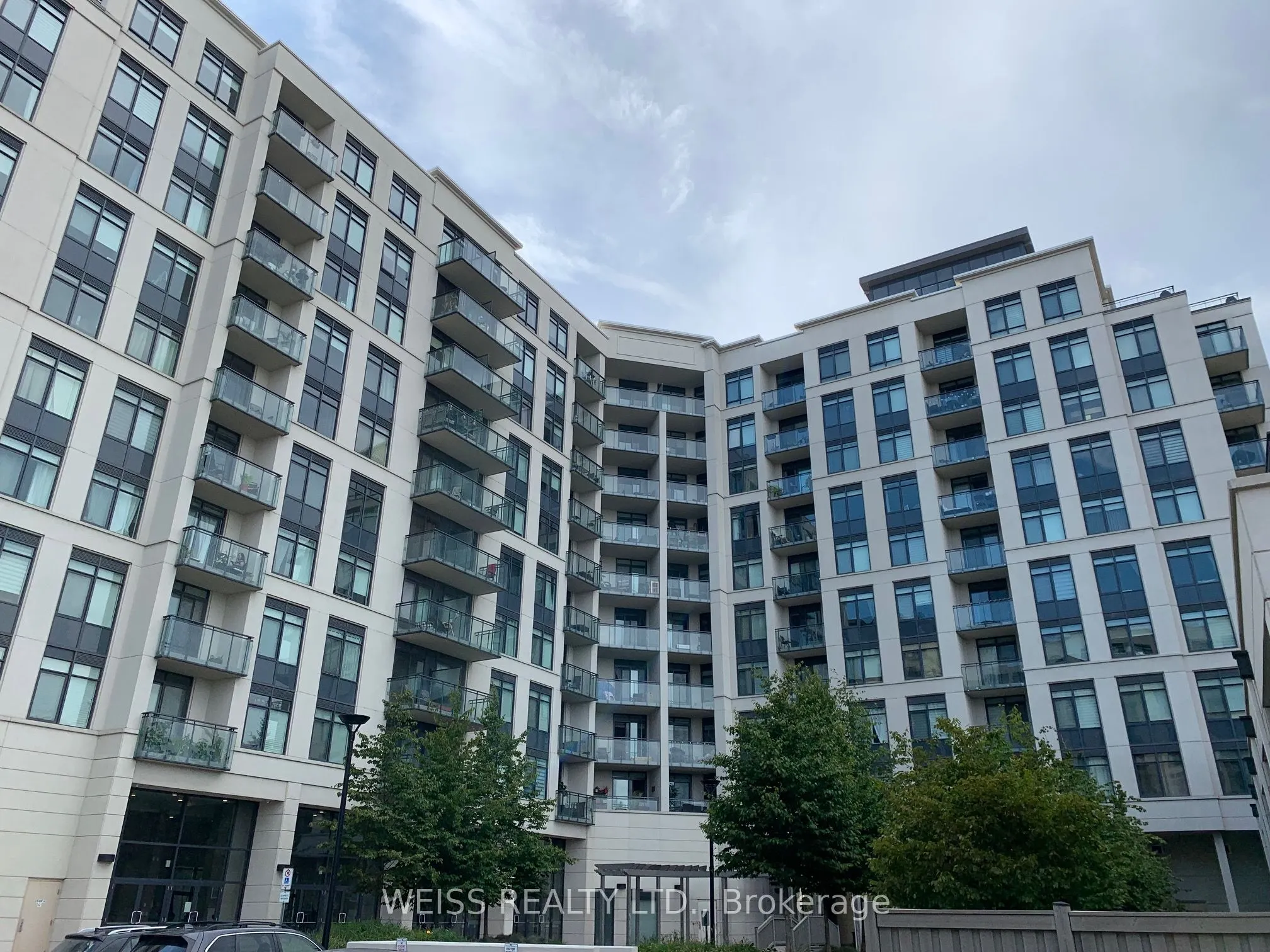 12 Woodstream Boulevard, #513