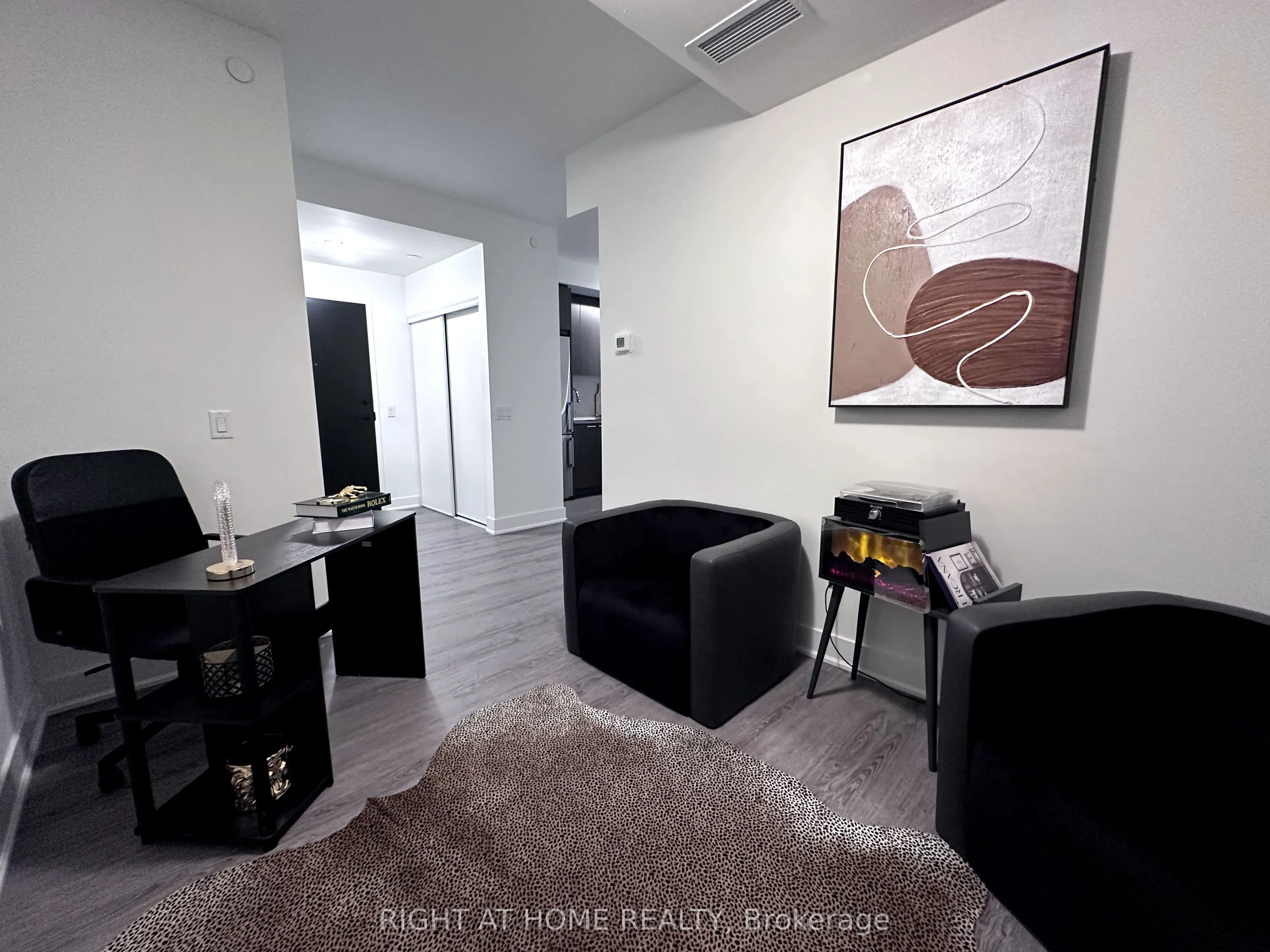 185 Deerfield Road, #422