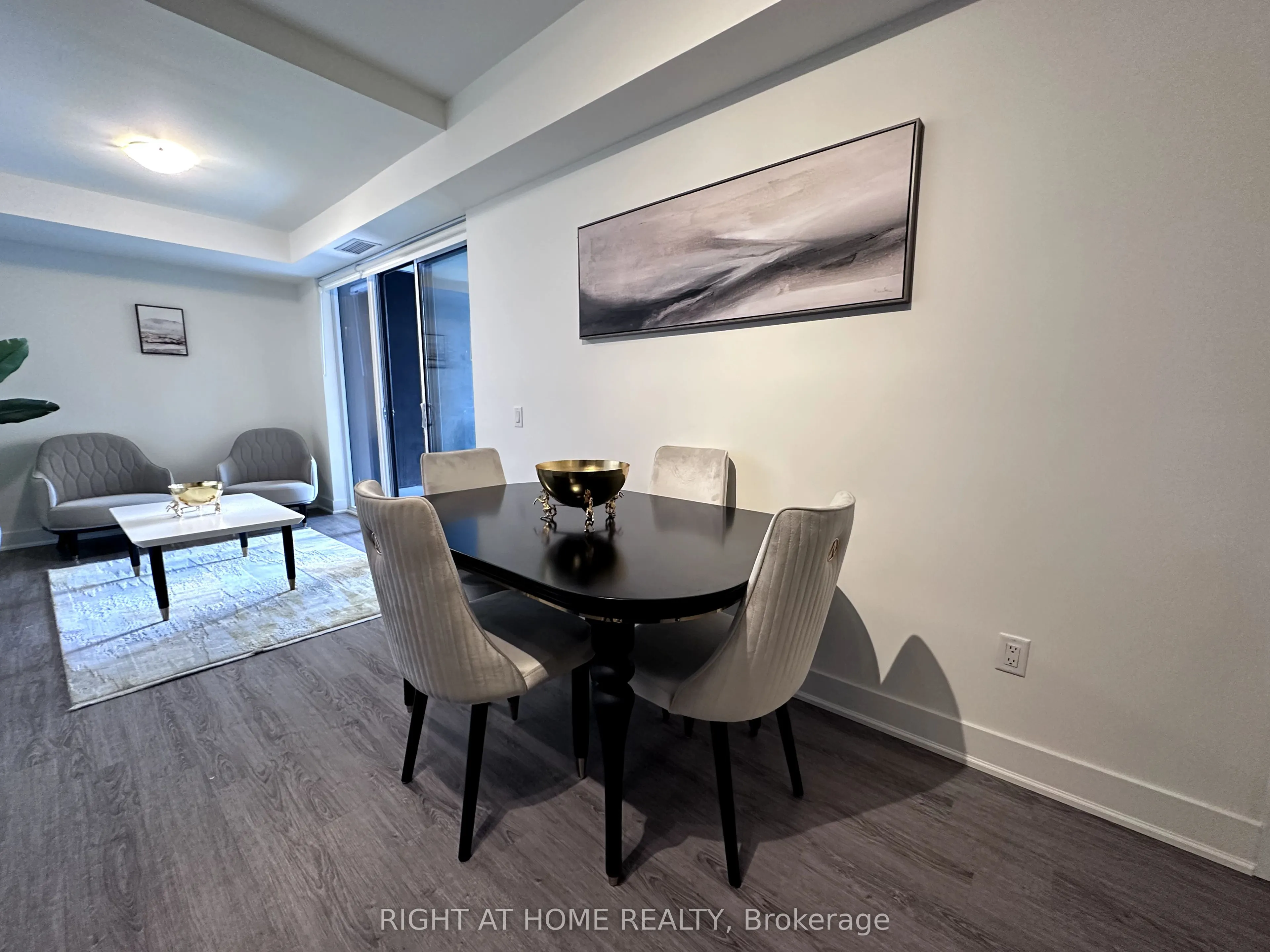 185 Deerfield Road, #422