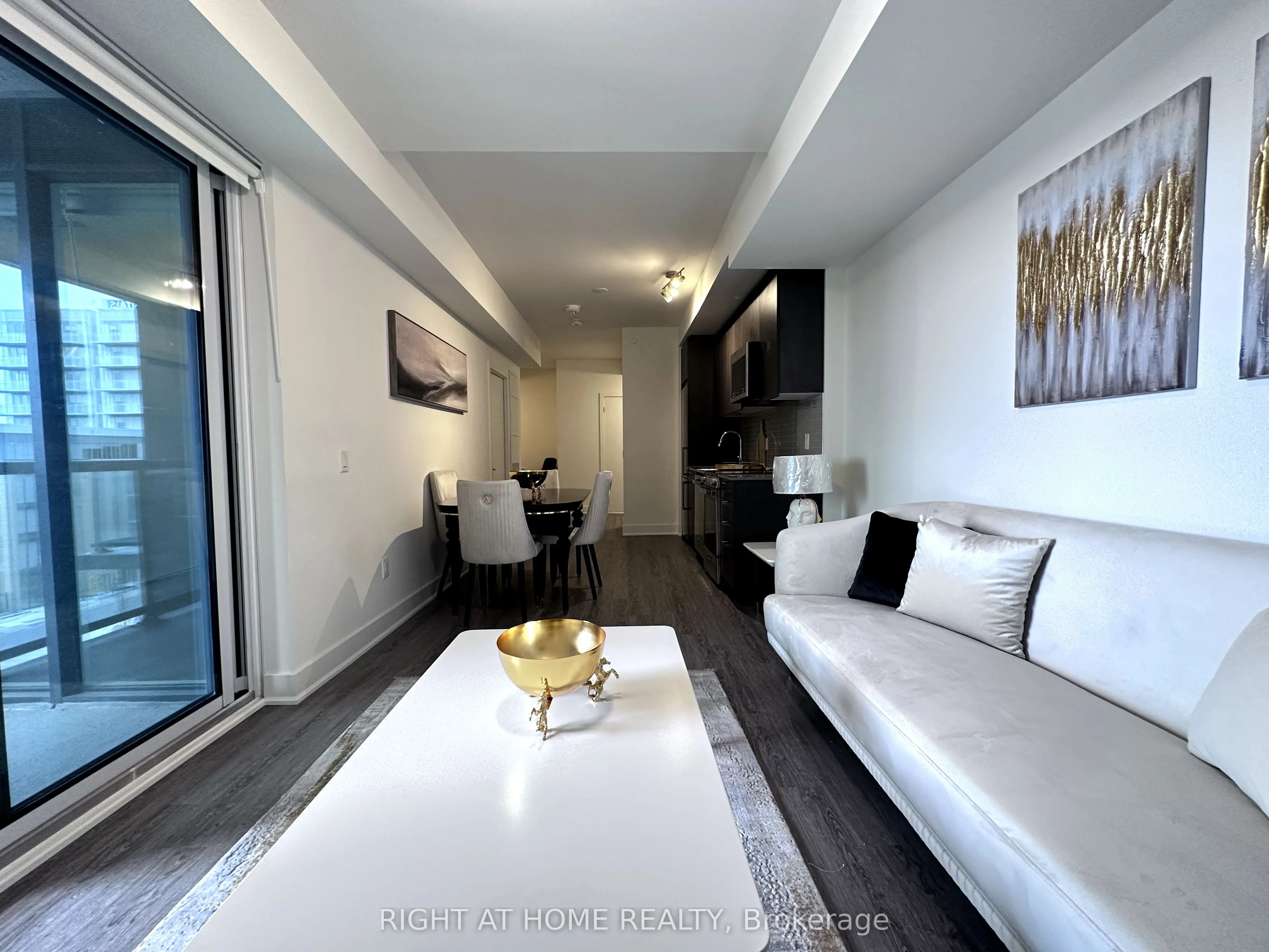185 Deerfield Road, #422