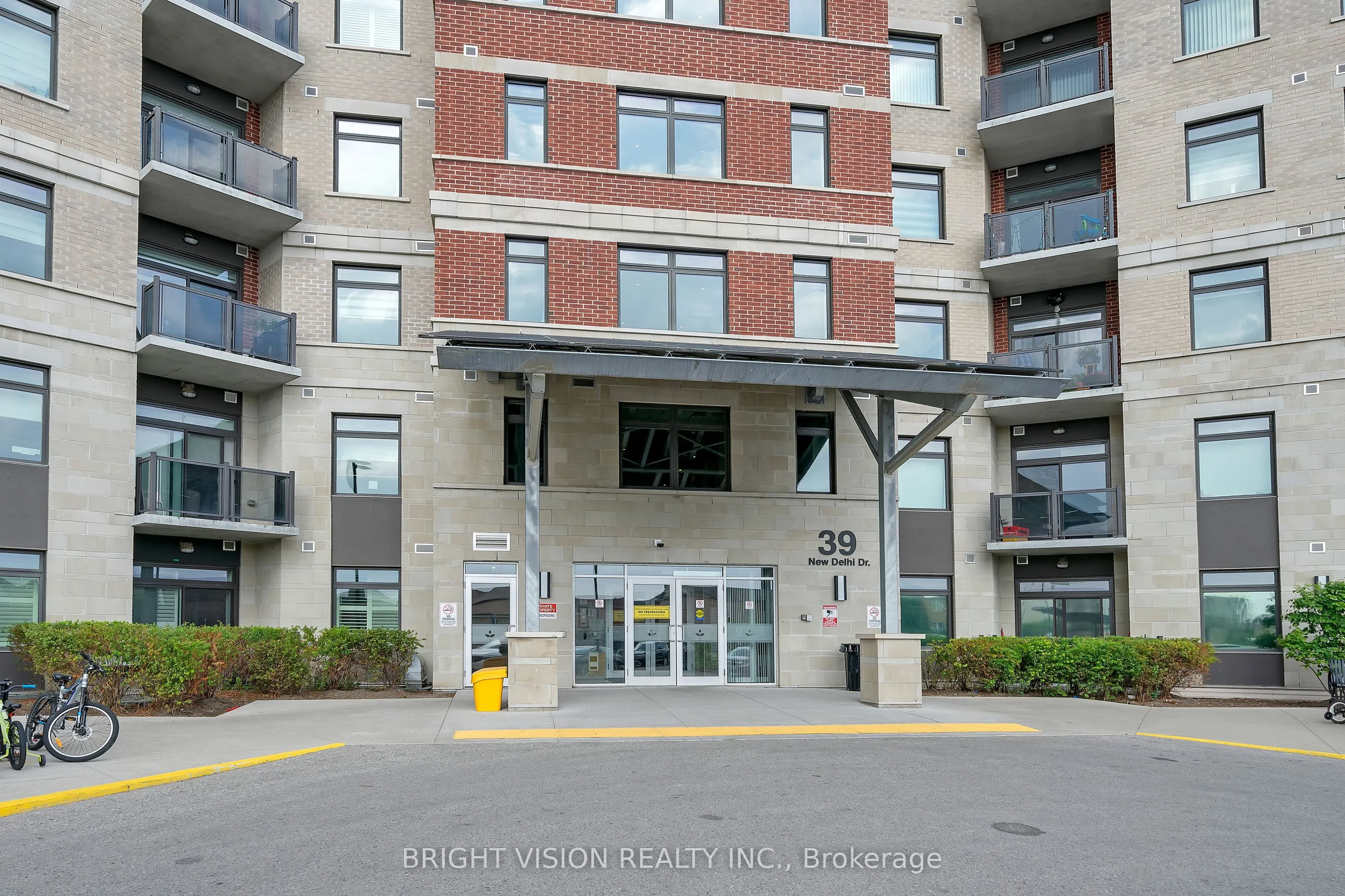 39 New Delhi Drive, #223