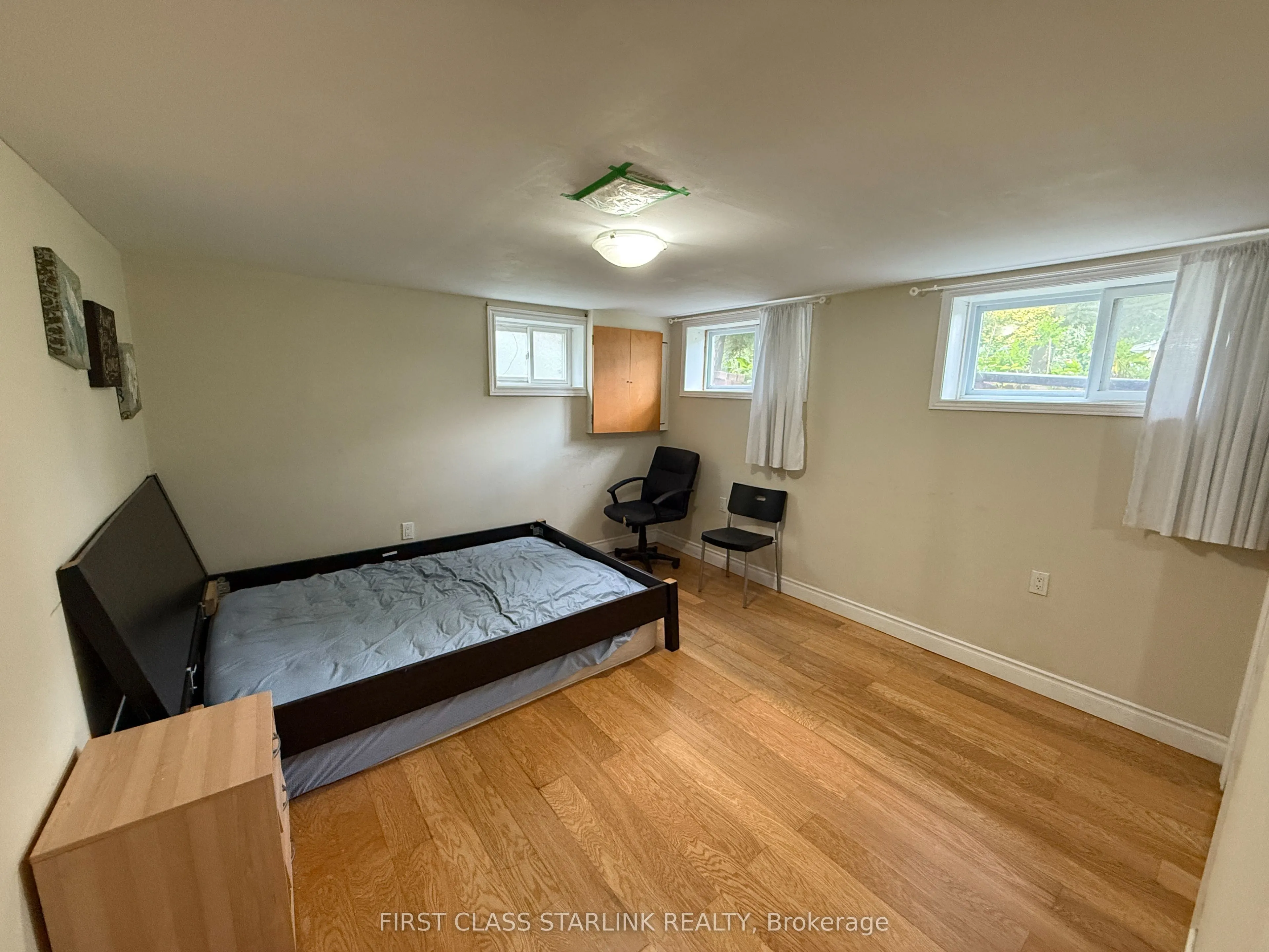 89 Cartier Crescent, #Basement