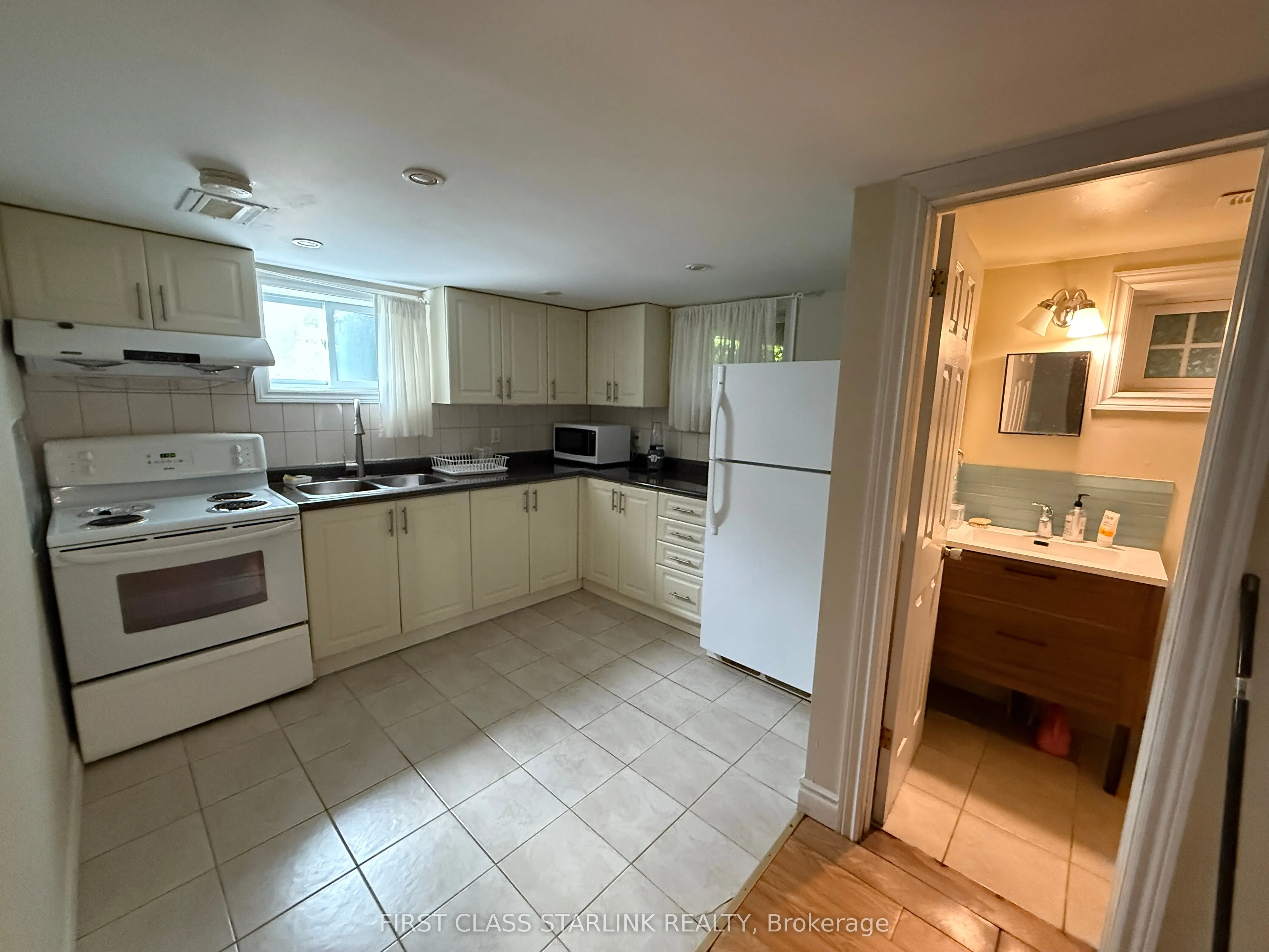 89 Cartier Crescent, #Basement