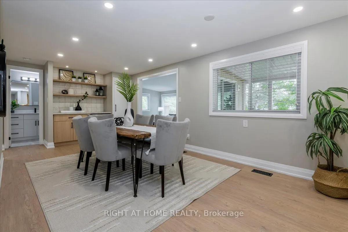 3 Mulberry Court
