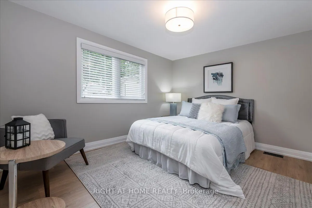 3 Mulberry Court